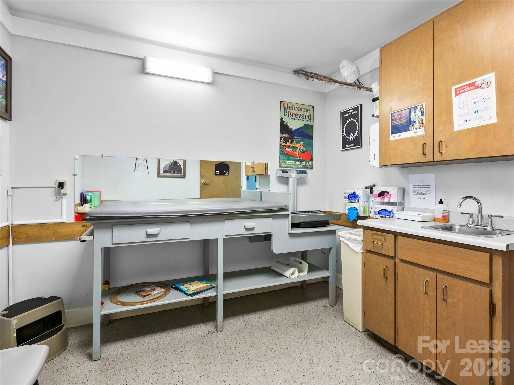 157 Medical Park DR, Brevard, NC 28712