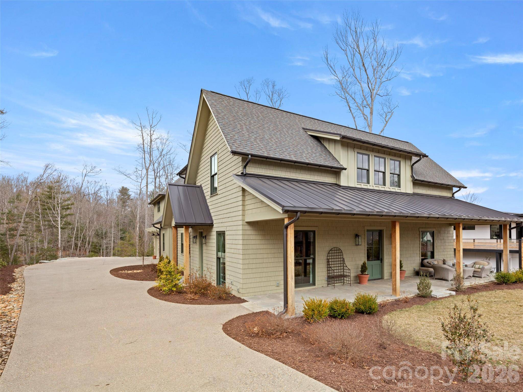 206 Kelmscott LN, Asheville, NC 28803
