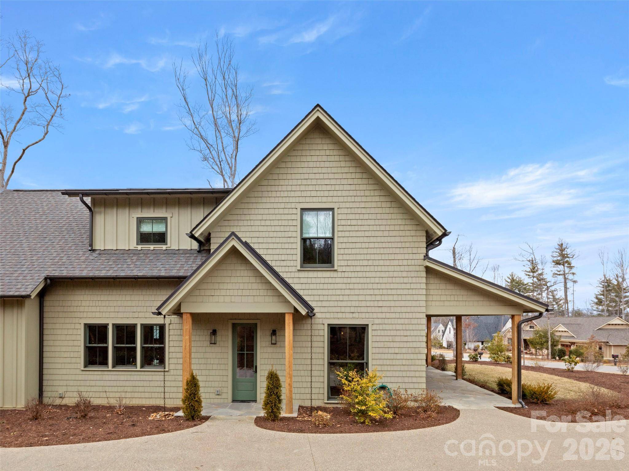 206 Kelmscott LN, Asheville, NC 28803