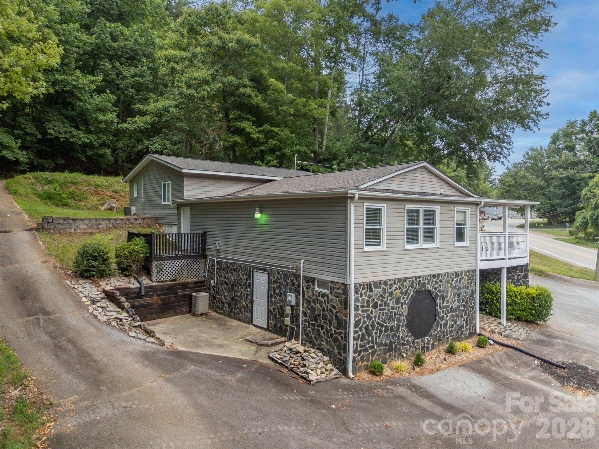 1840 Memorial HWY, Lake Lure, NC 28746