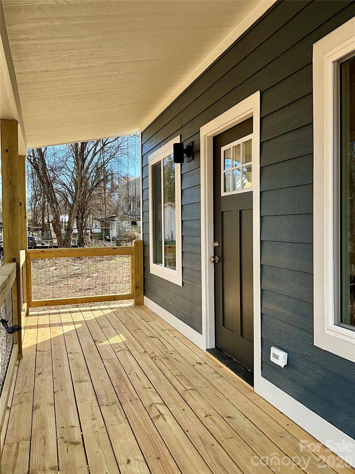 12 Center ST, Asheville, NC 28803
