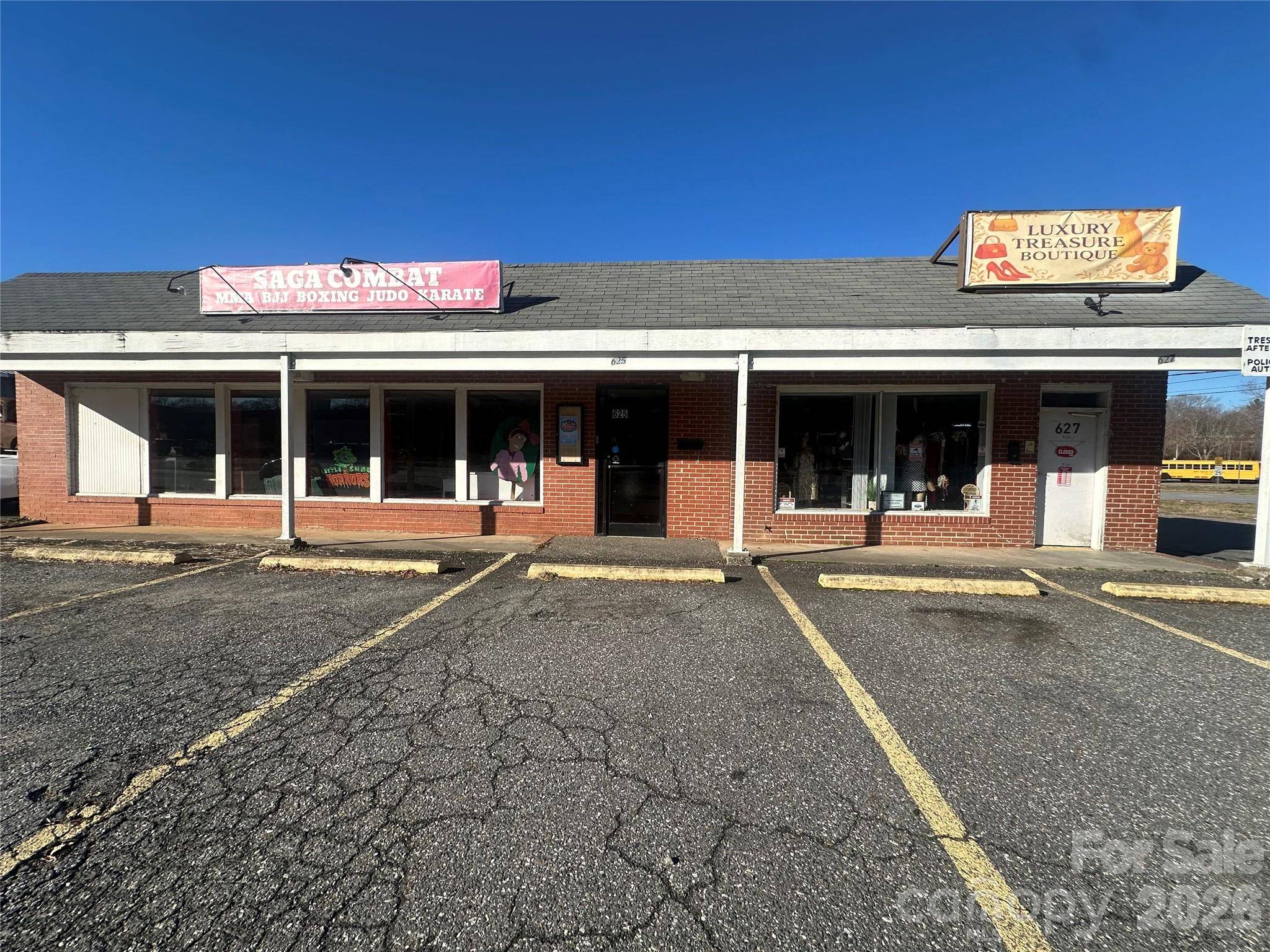 625 N Aspen ST, Lincolnton, NC 28092