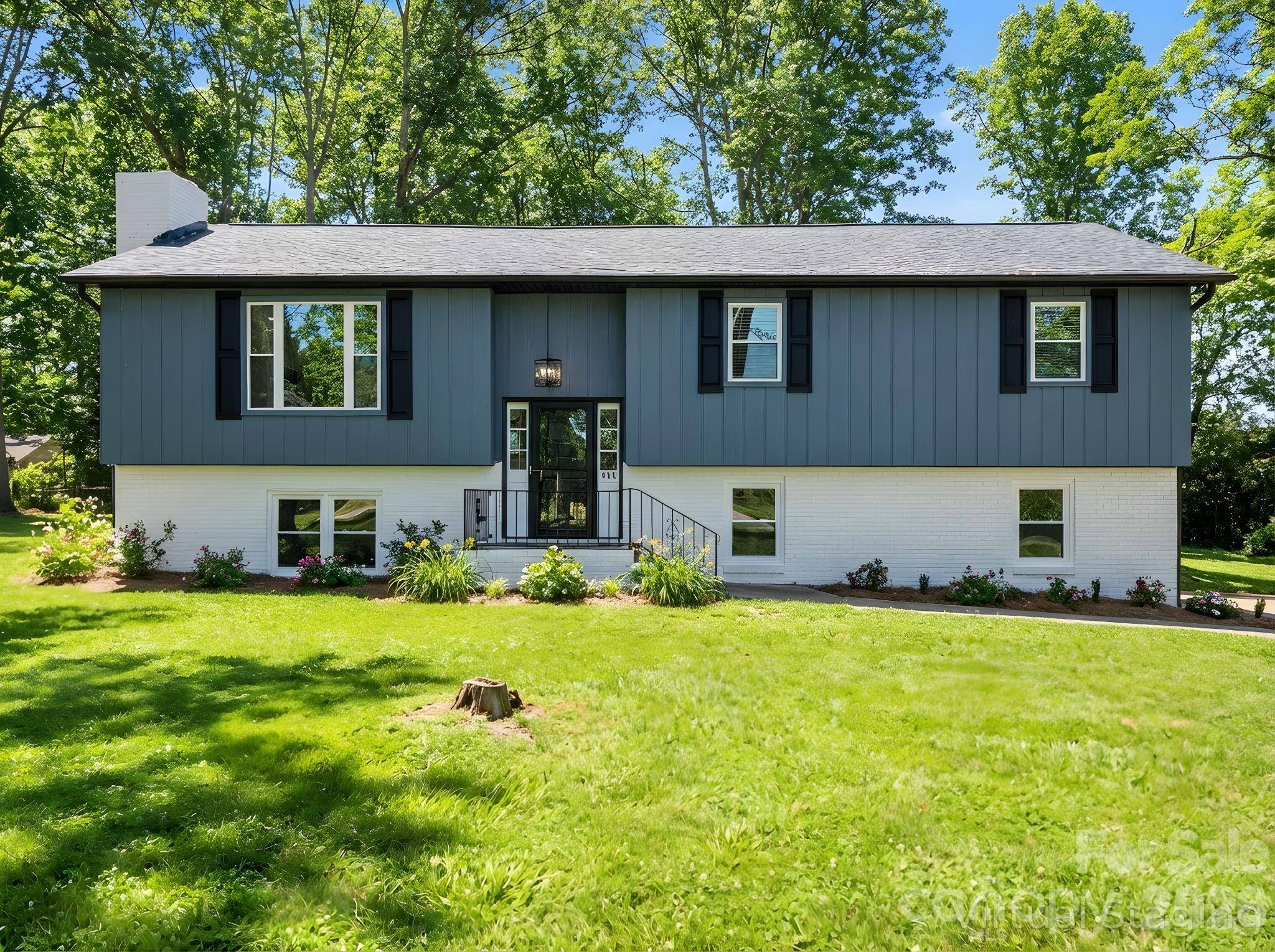 944 Woodland DR, Shelby, NC 28150