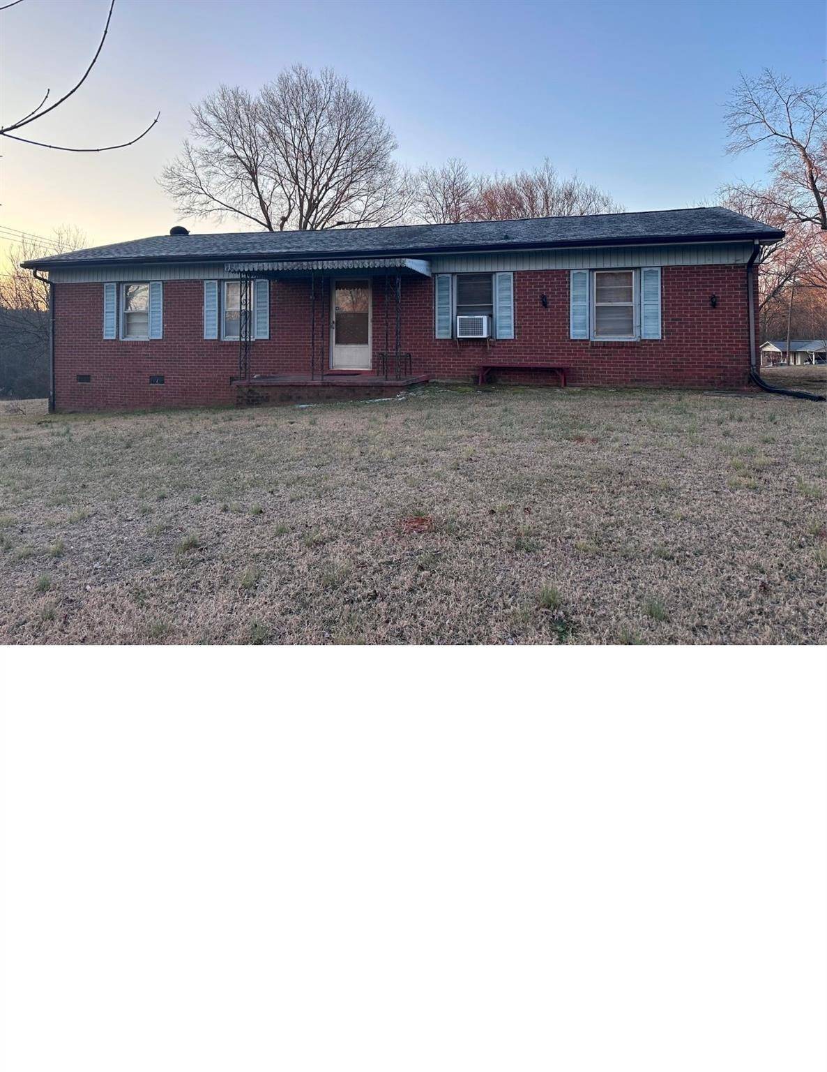 2410 Harris Henrietta RD, Mooresboro, NC 28114