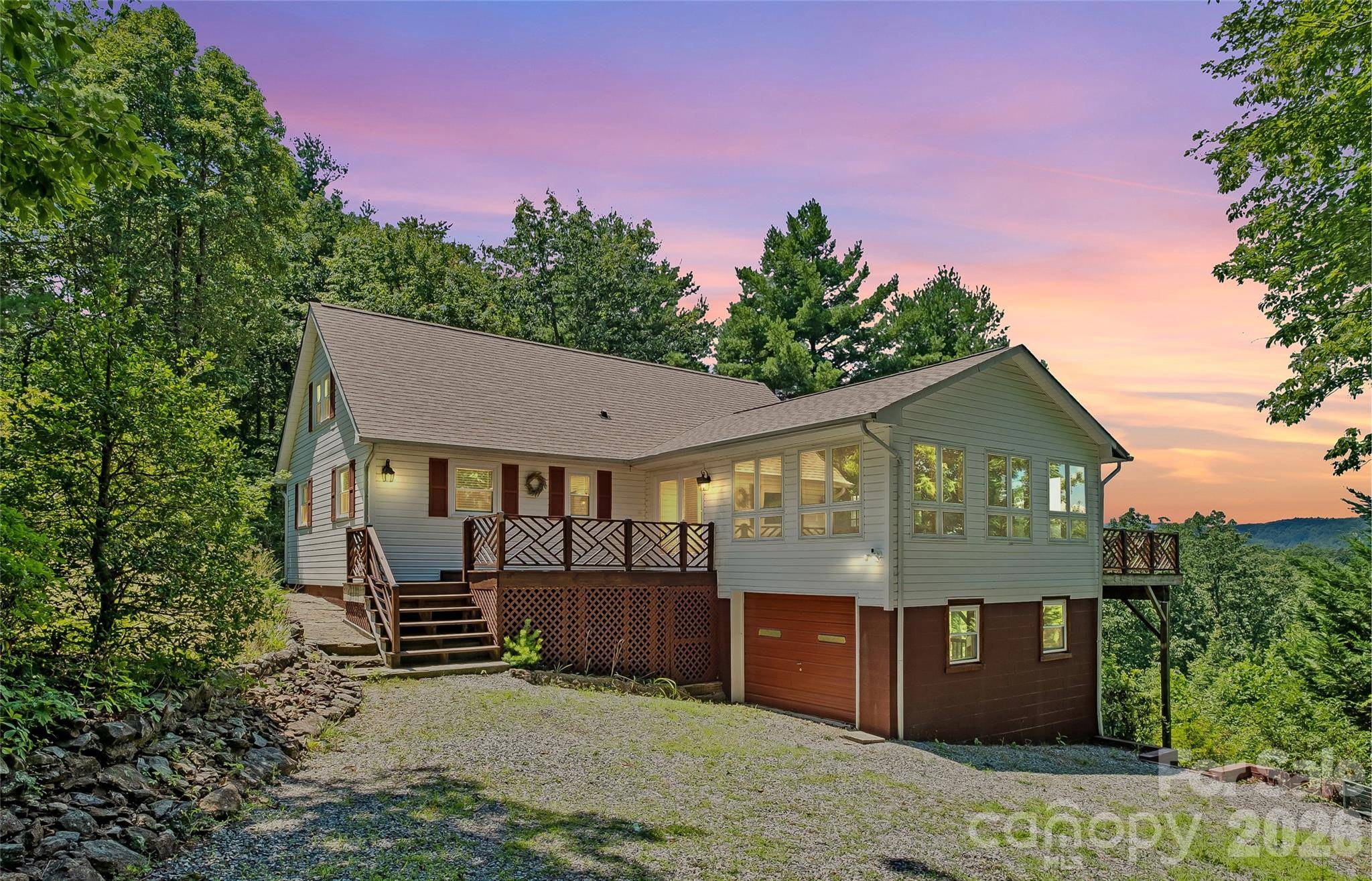 5545 Pine Ridge DR, Connelly Springs, NC 28612