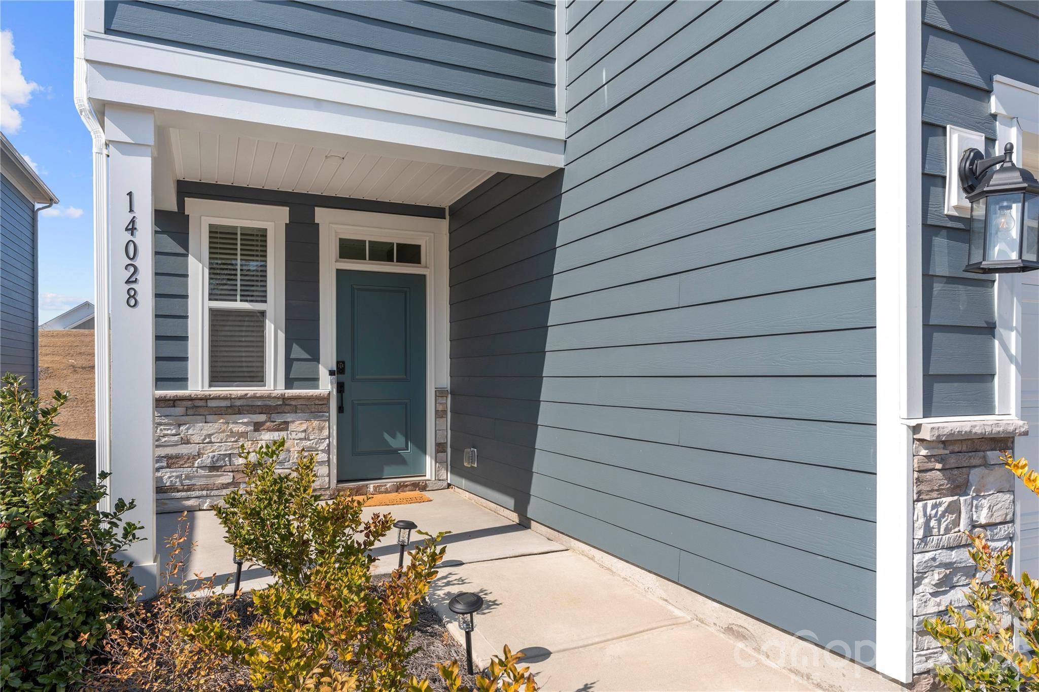 14028 Lake Home LN, Charlotte, NC 28278