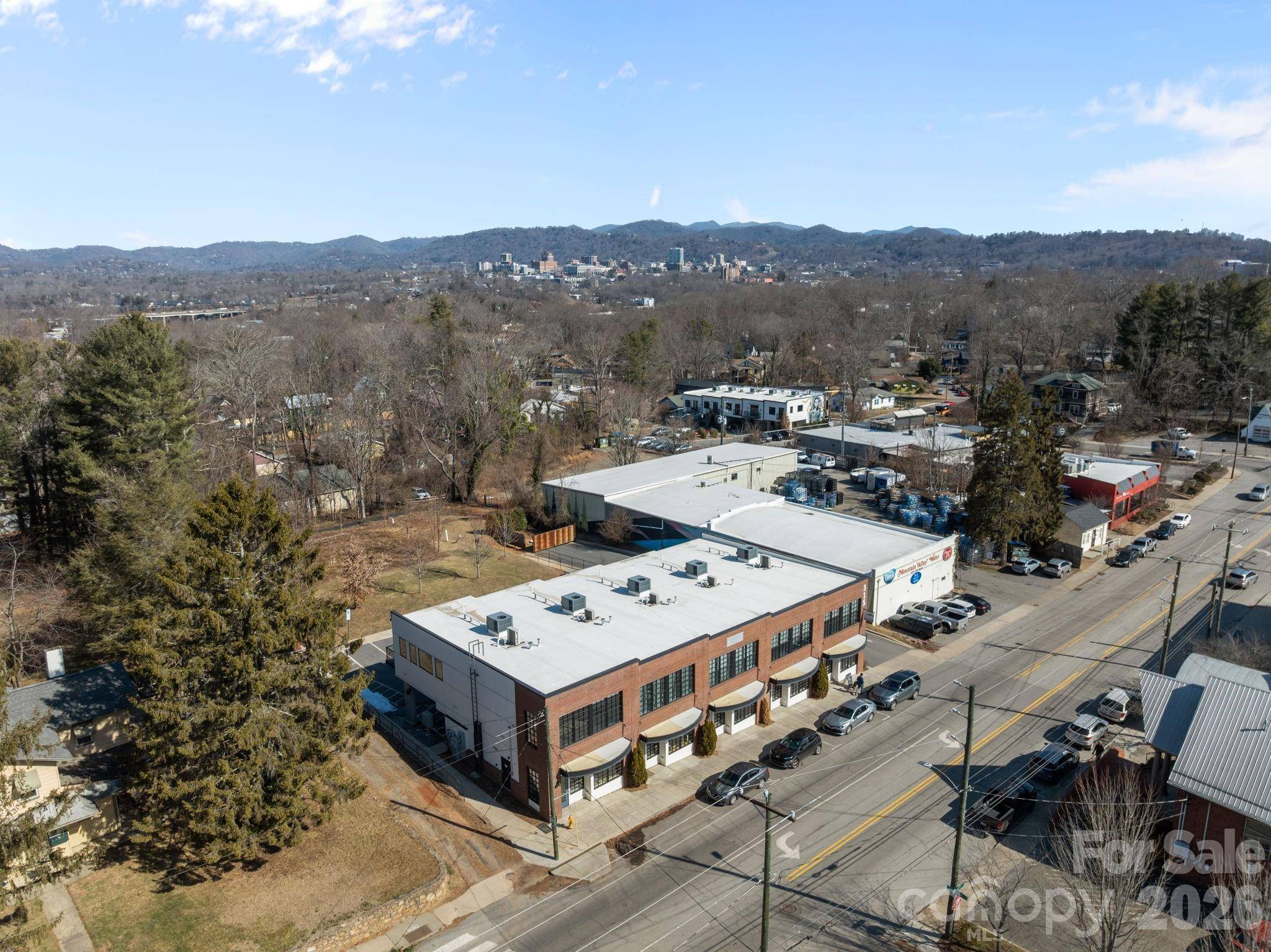 315 Haywood RD #111/211, Asheville, NC 28806
