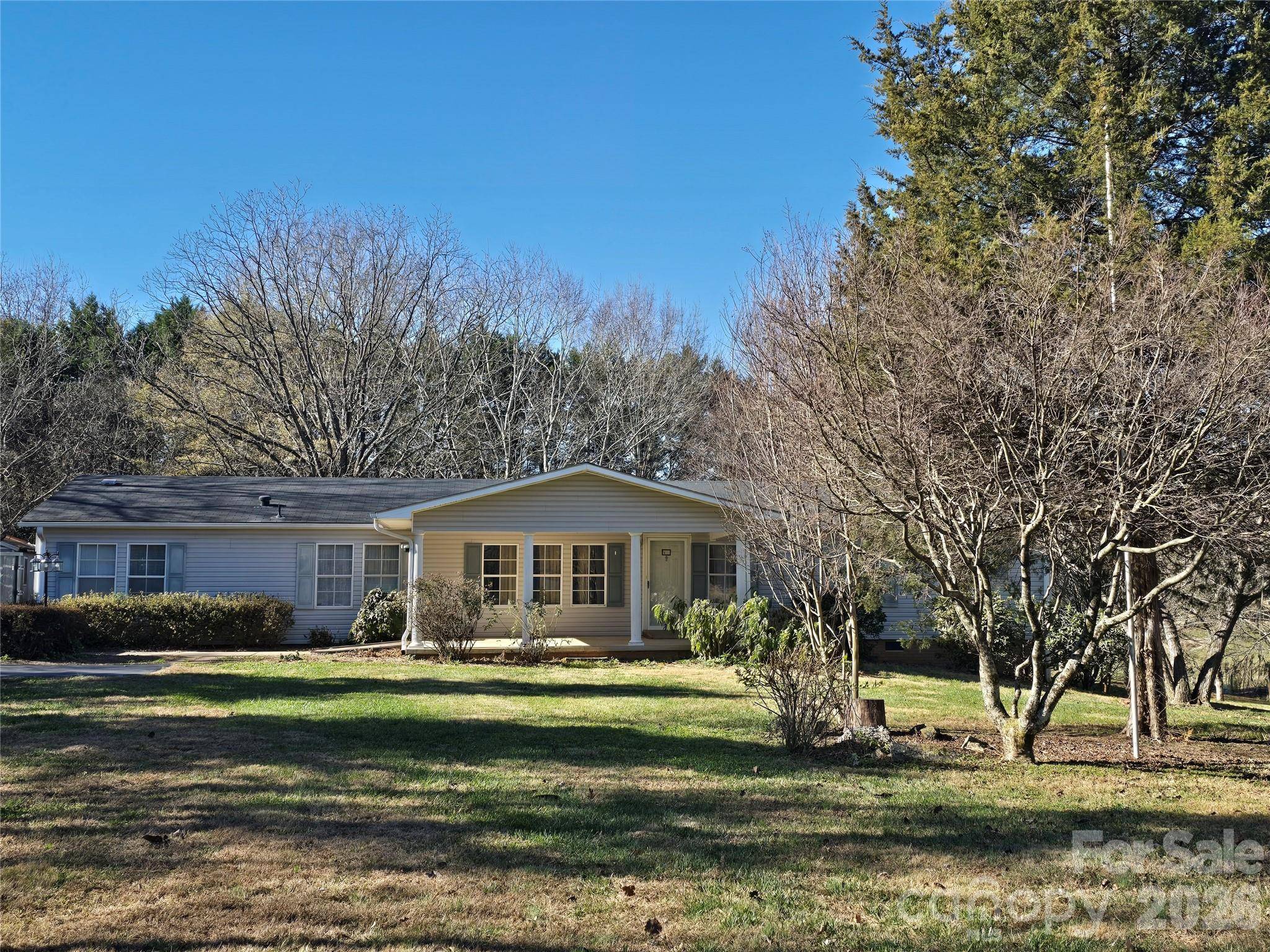 285 Skyuka RD, Statesville, NC 28677