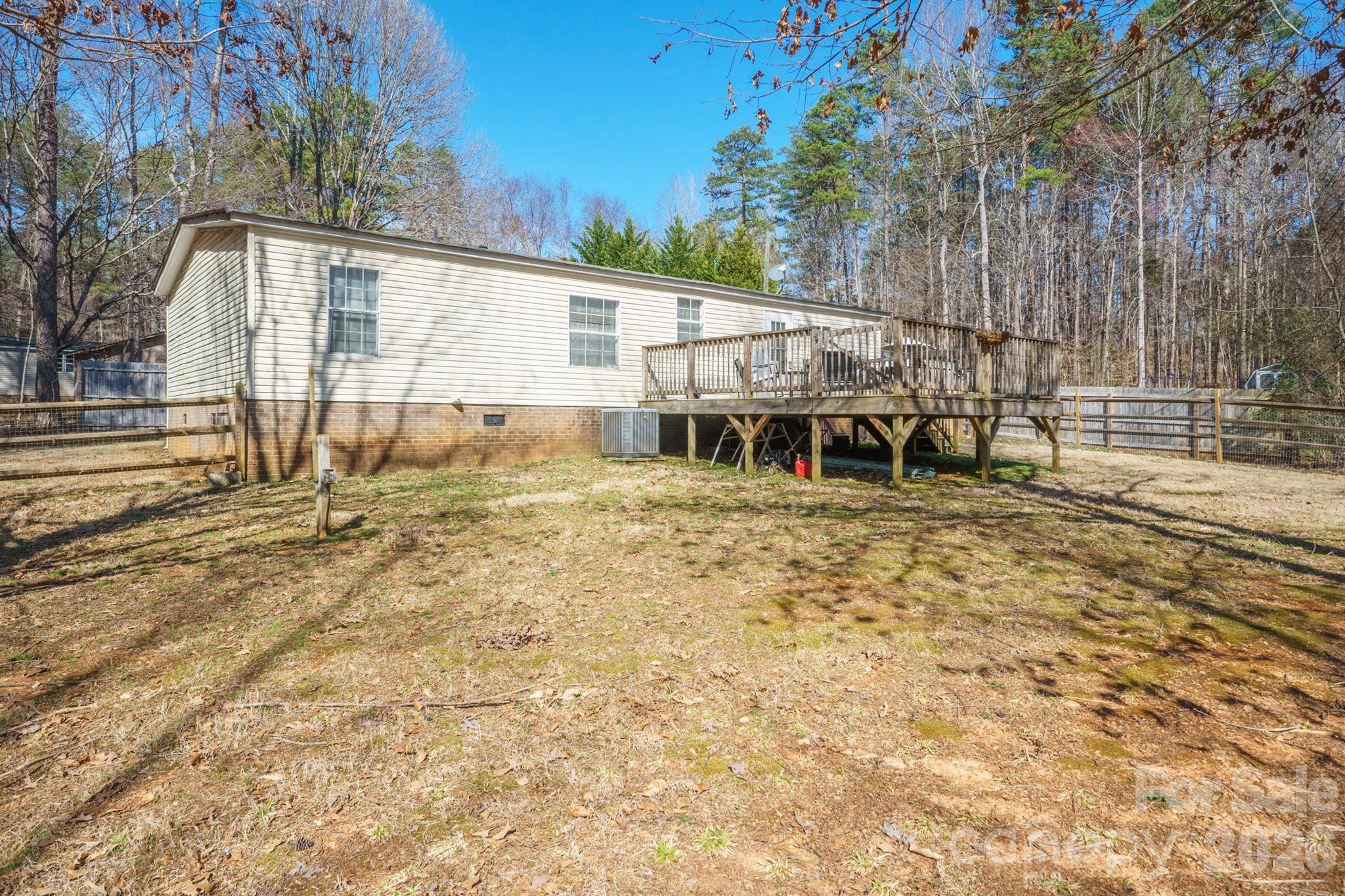 1049 Ramsey ST, Stanley, NC 28164