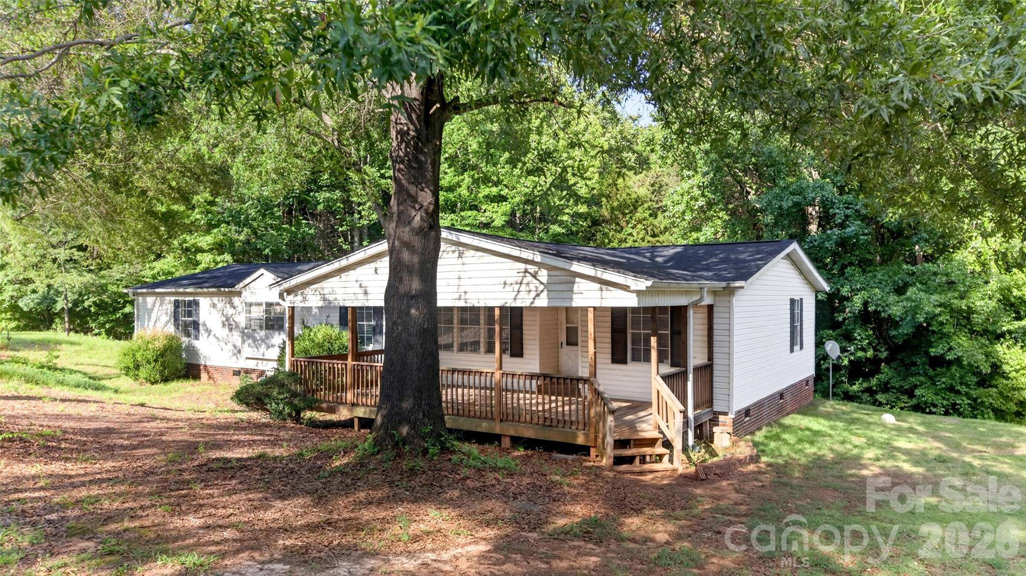 388 Chinquapin LN, Mt Ulla, NC 28125