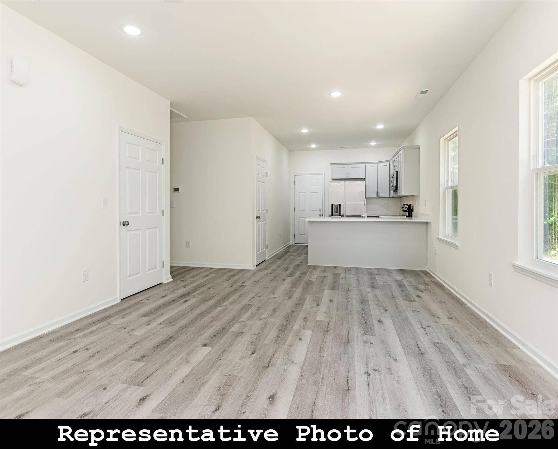 962 S Hoskins RD, Charlotte, NC 28208