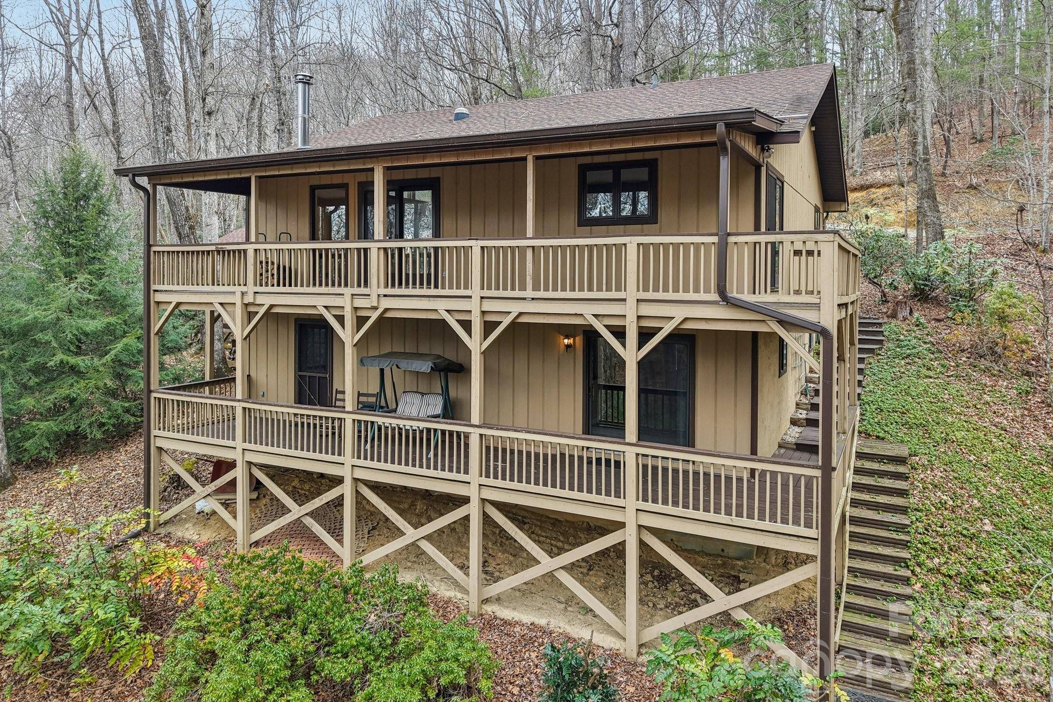71 N Setsi LN, Brevard, NC 28712