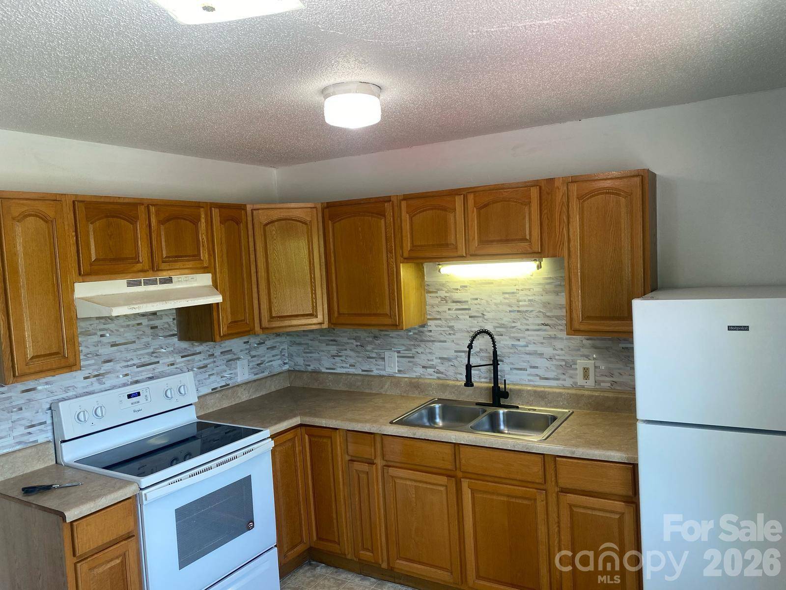 1962 & 1966 Lakeview RD, Asheboro, NC 27203