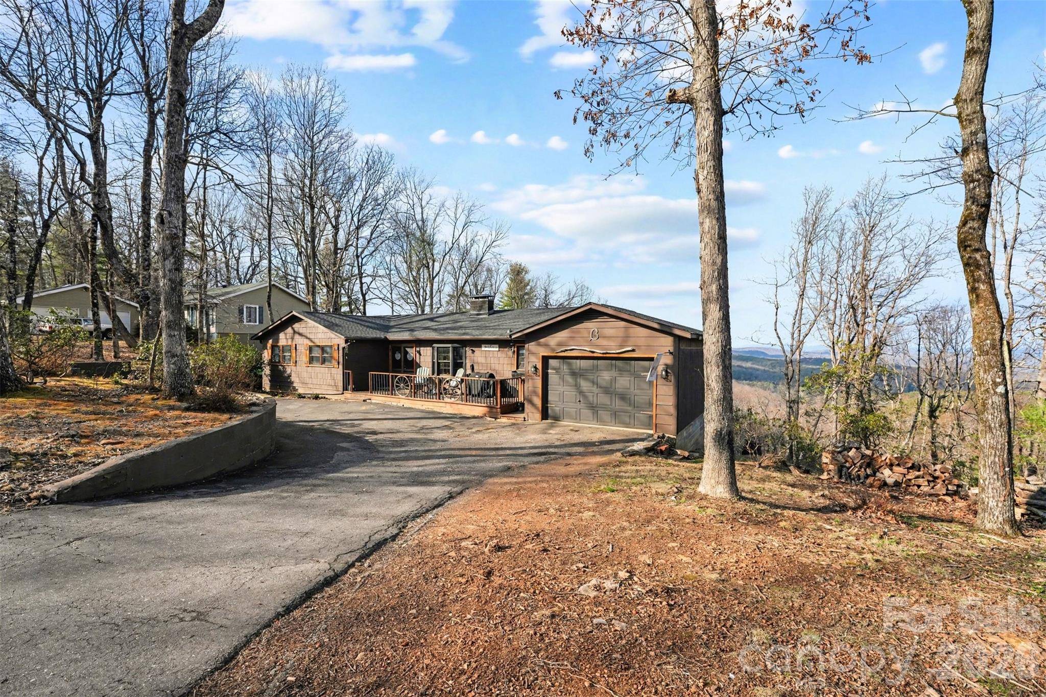 5475 Pine Ridge DR, Connelly Springs, NC 28612