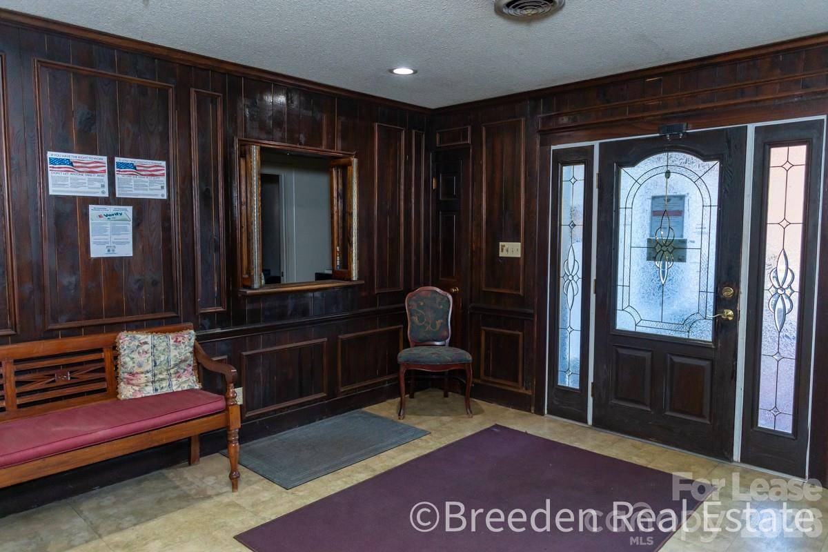 204 E McDowell ST, Morganton, NC 28655