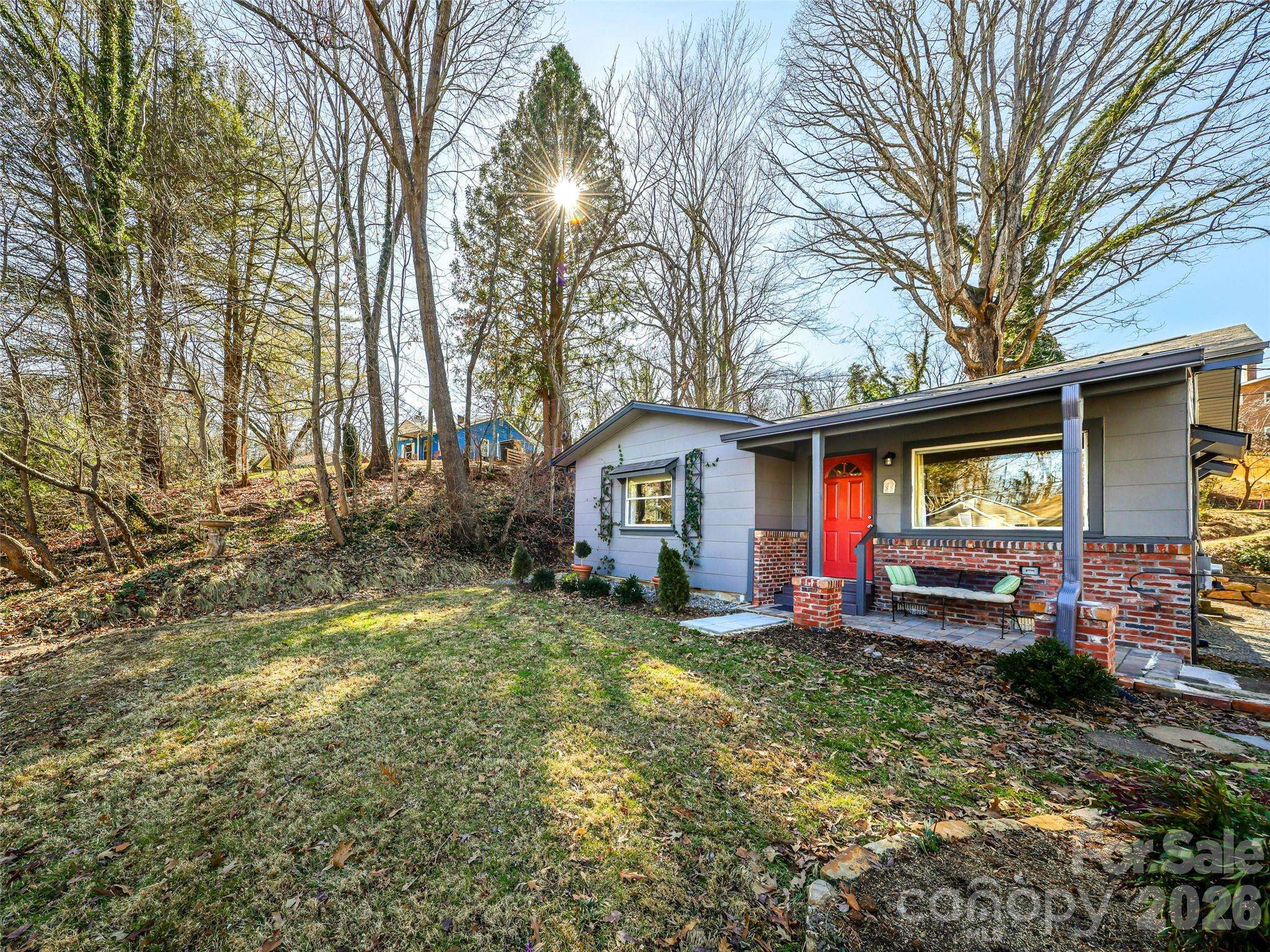 45 Shady Oak DR, Asheville, NC 28803
