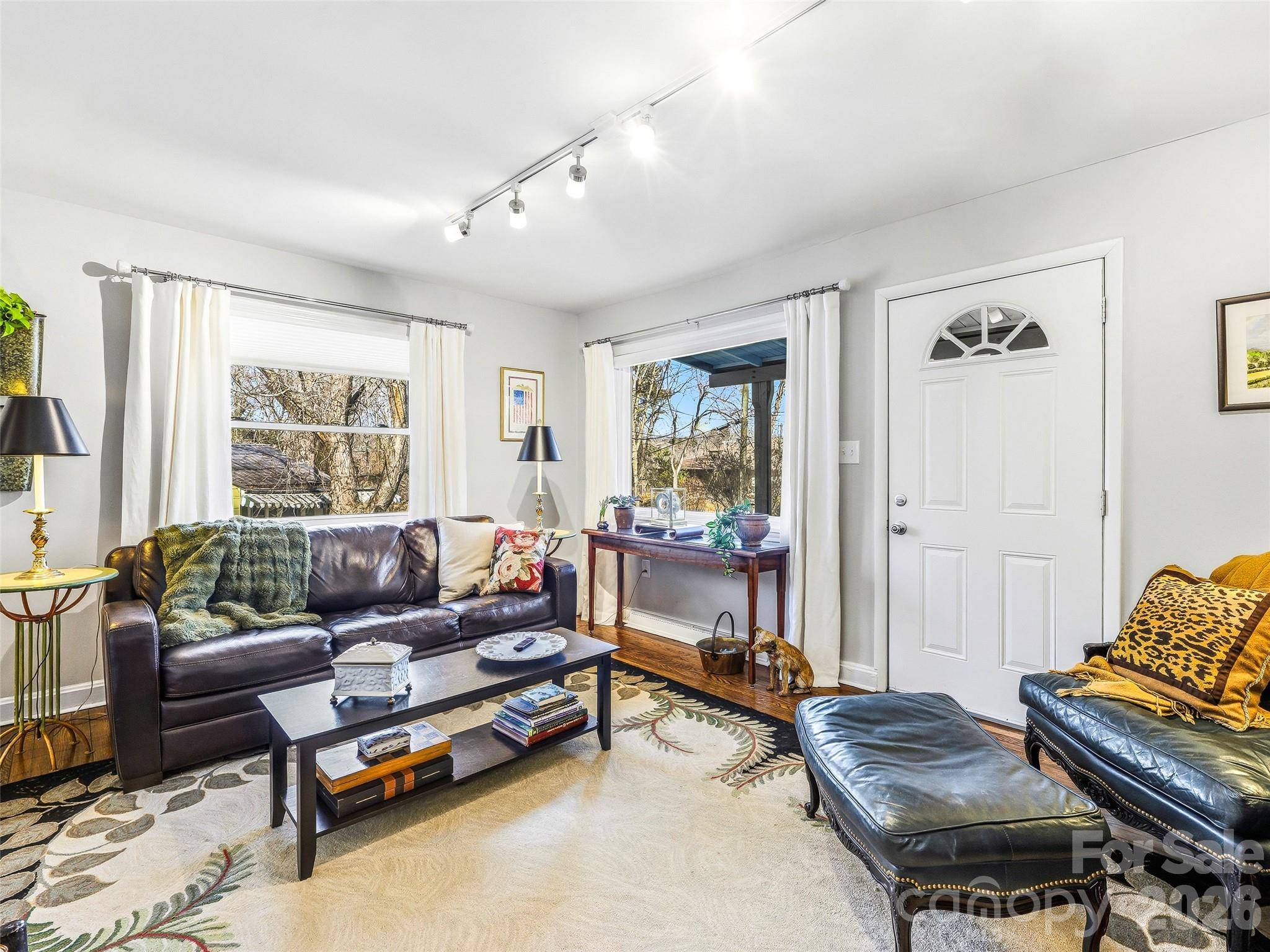 45 Shady Oak DR, Asheville, NC 28803