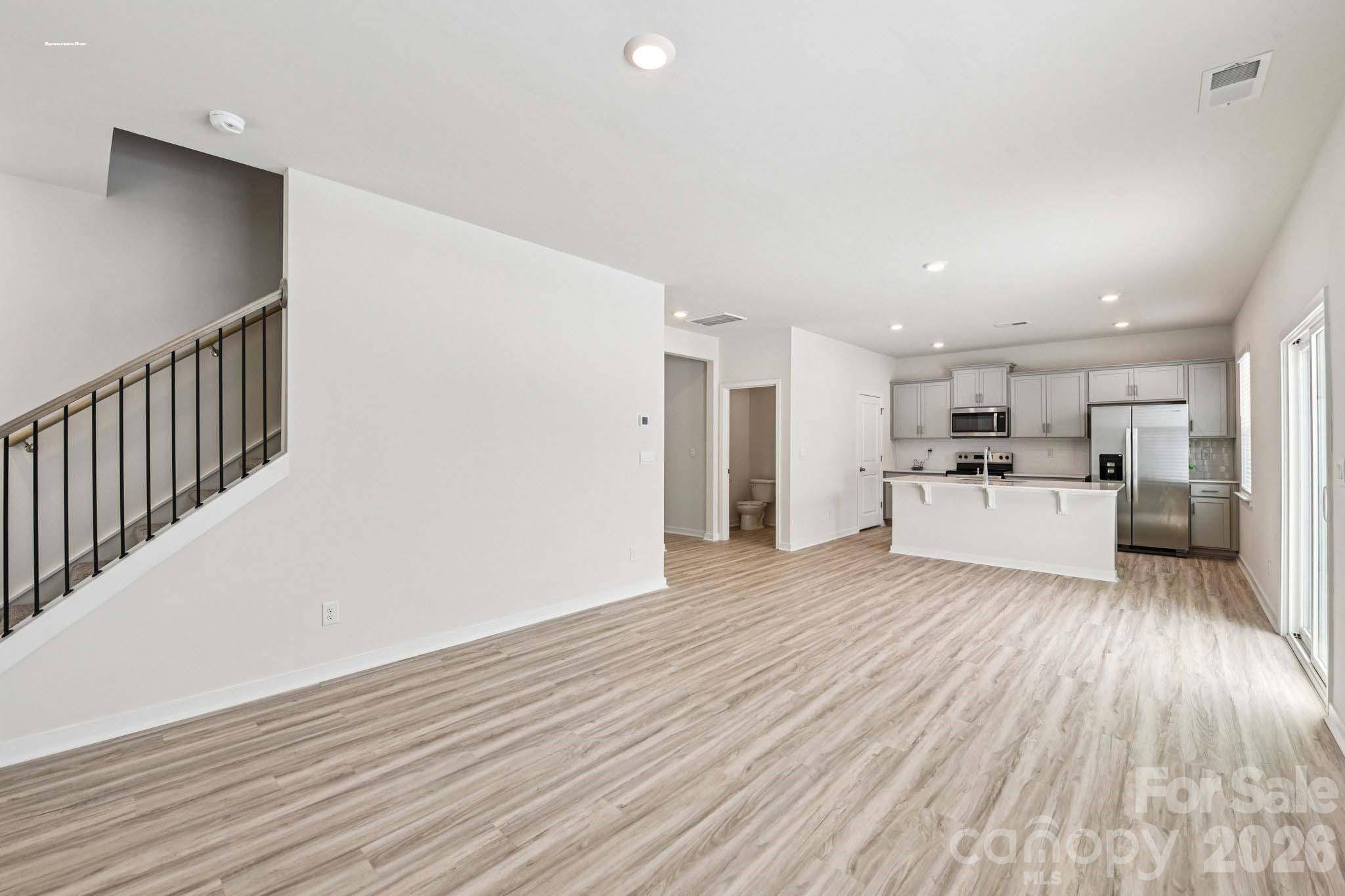 618 Dazzle LOOP, Newton, NC 28658