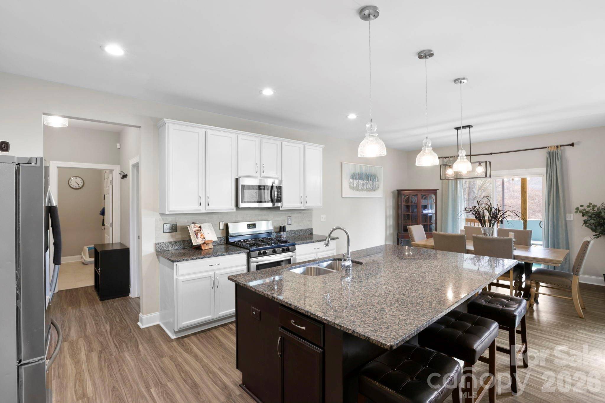 258 Crystal Heights DR, Hendersonville, NC 28739