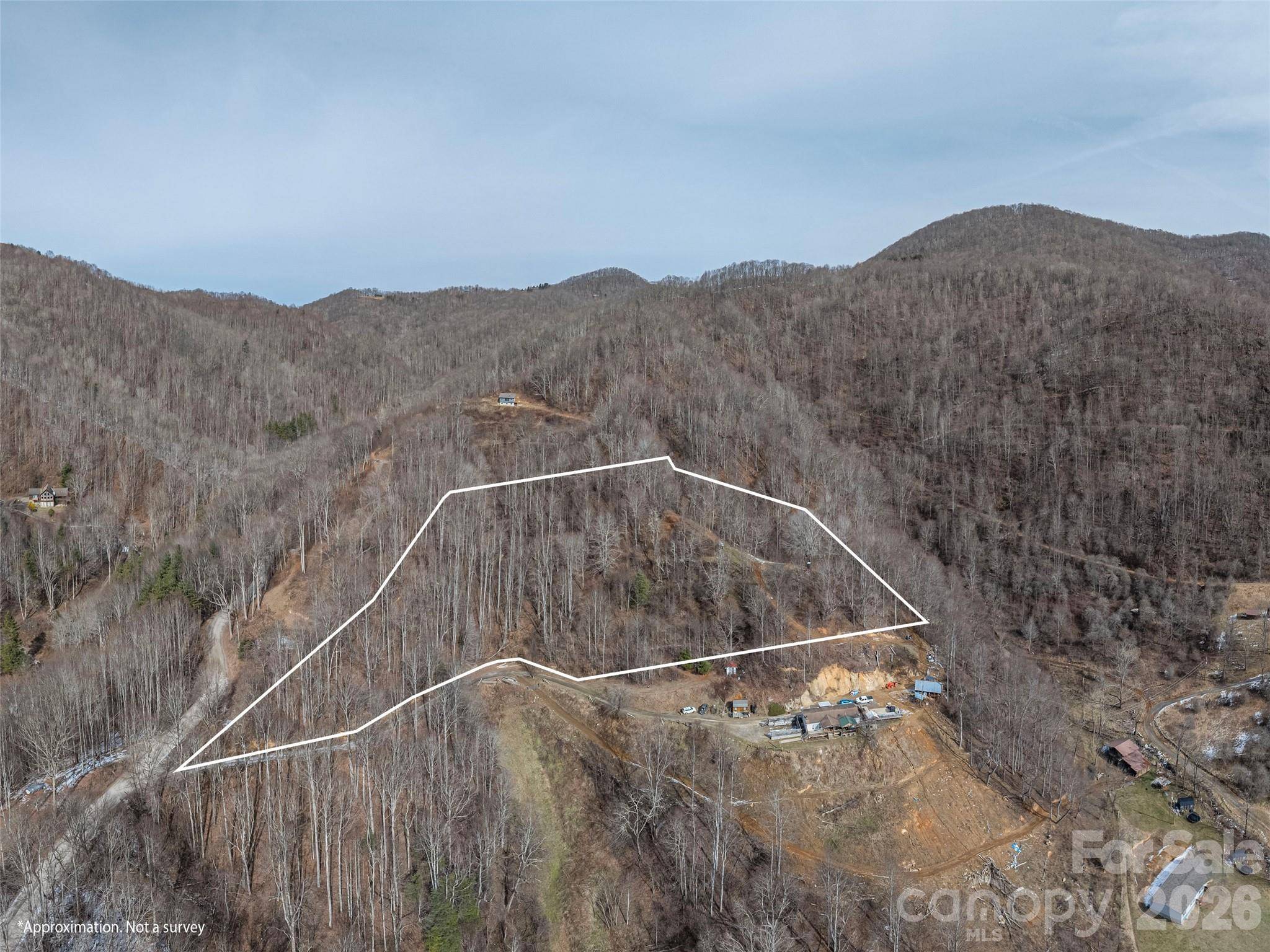 00 Max Patch RD, Clyde, NC 28721