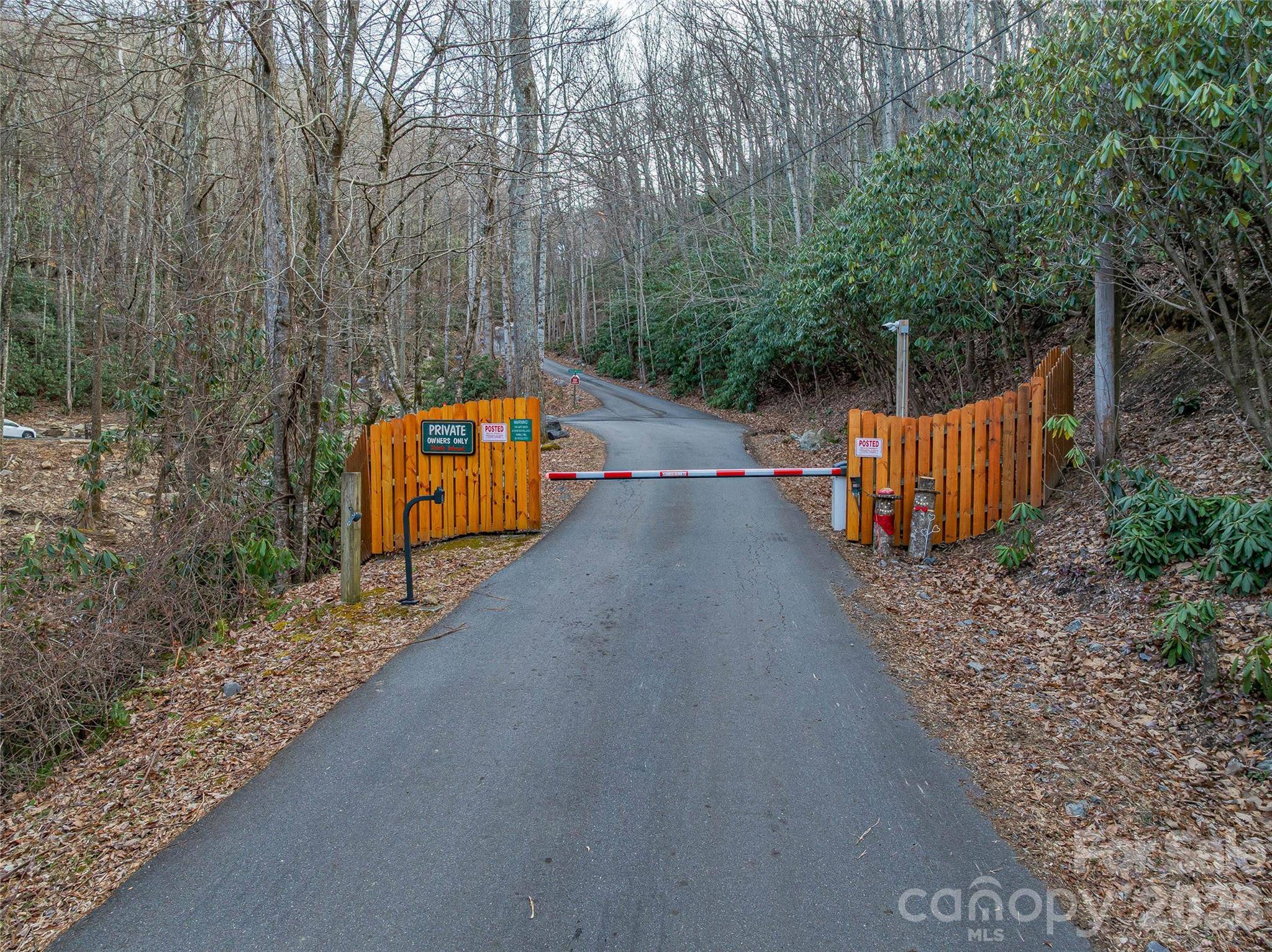 119 Wildflower Cove DR, Swannanoa, NC 28778