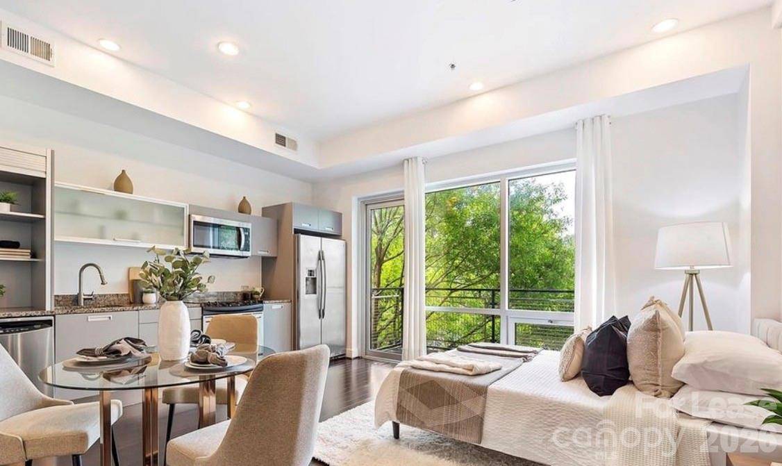1133 Metropolitan AVE #203, Charlotte, NC 28204