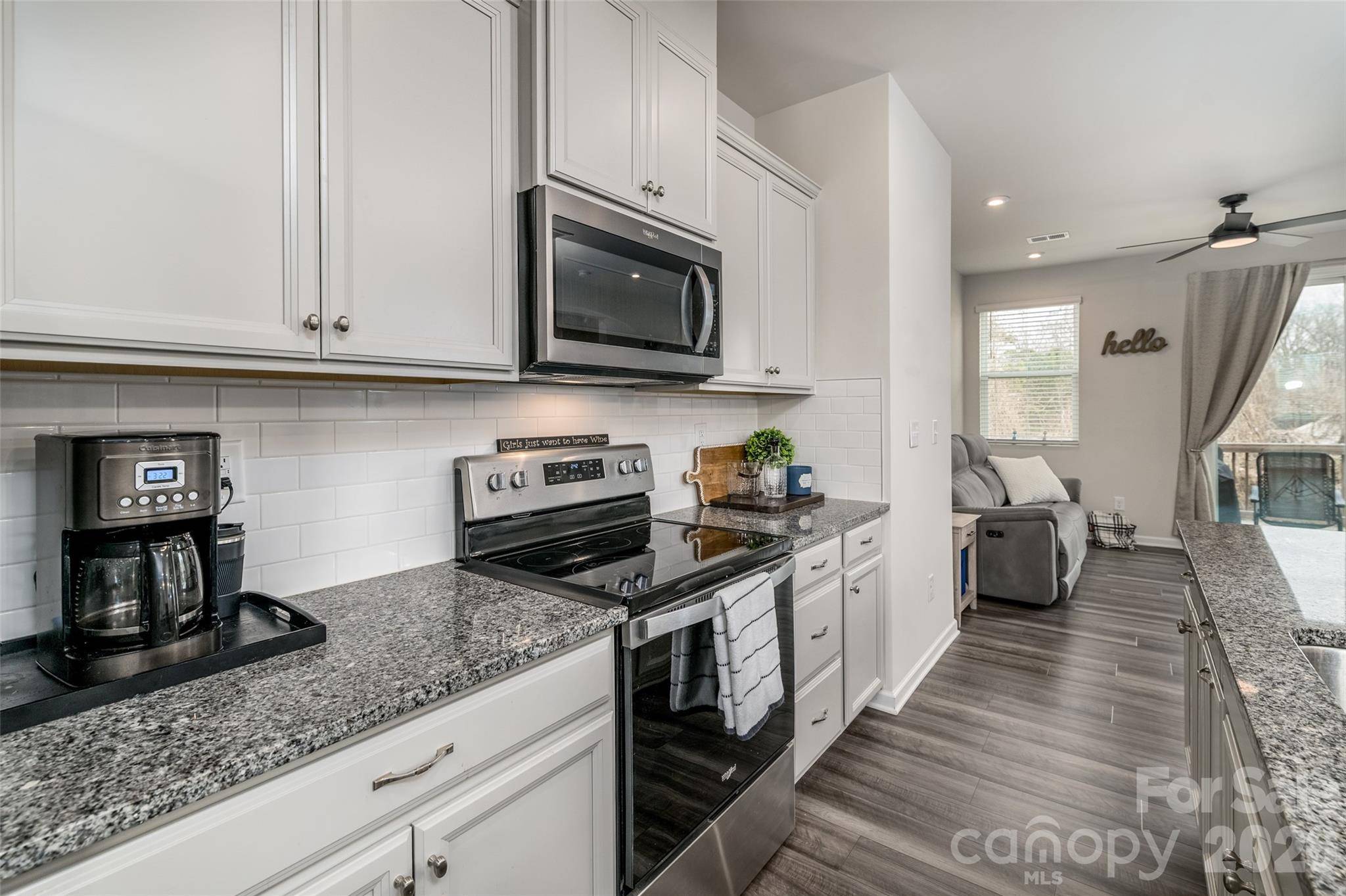 1206 Keydet DR, Charlotte, NC 28216