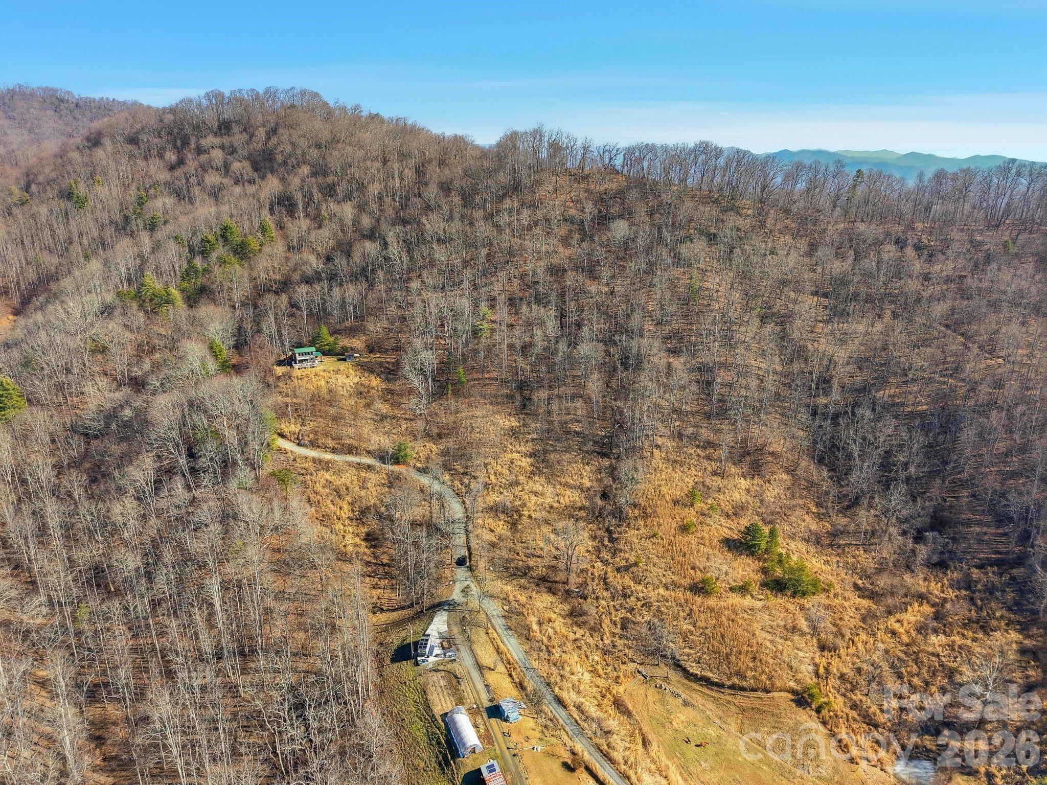 99999 Morgan Branch RD, Marshall, NC 28753