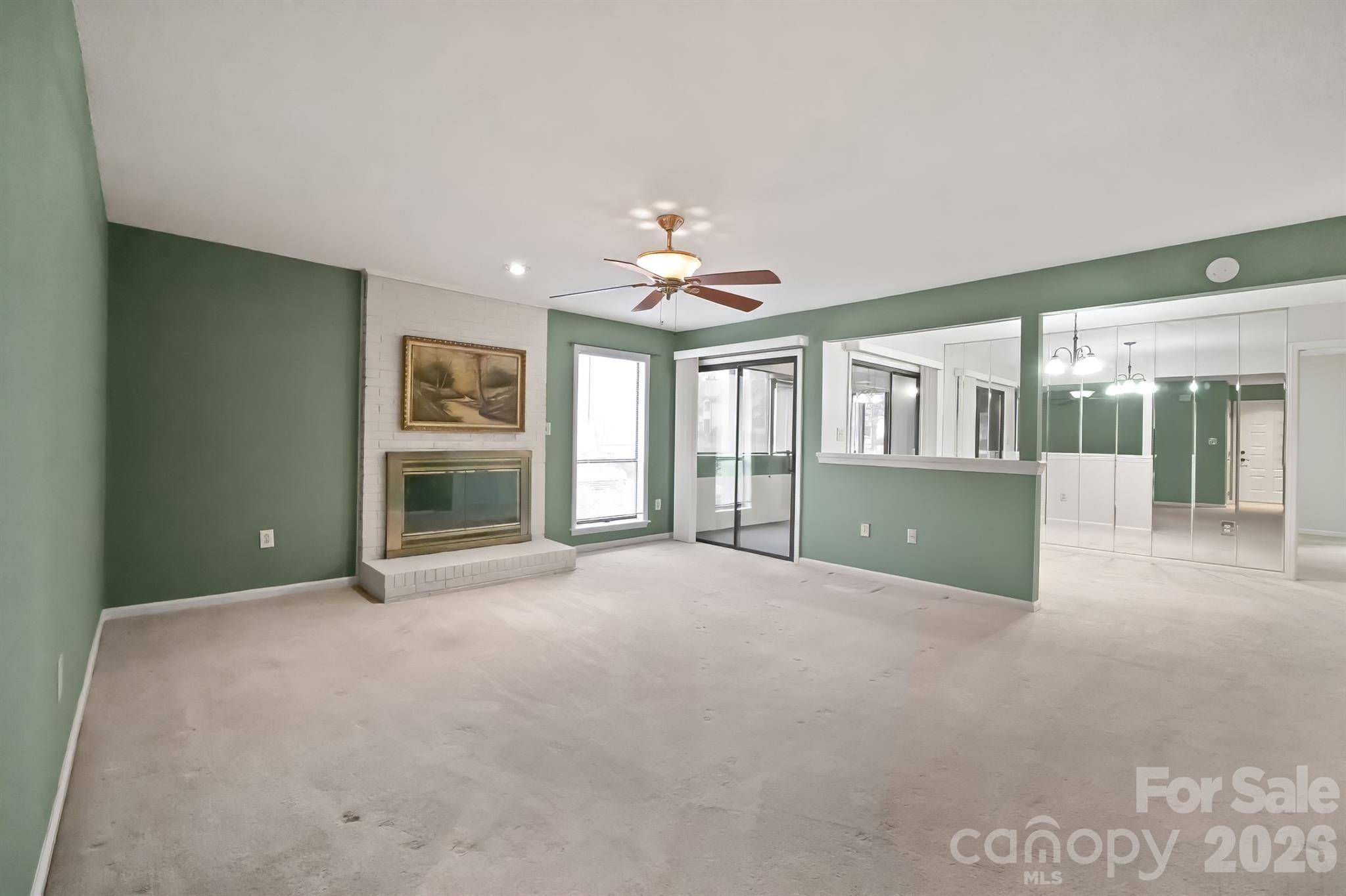 7331 Winery LN, Charlotte, NC 28227