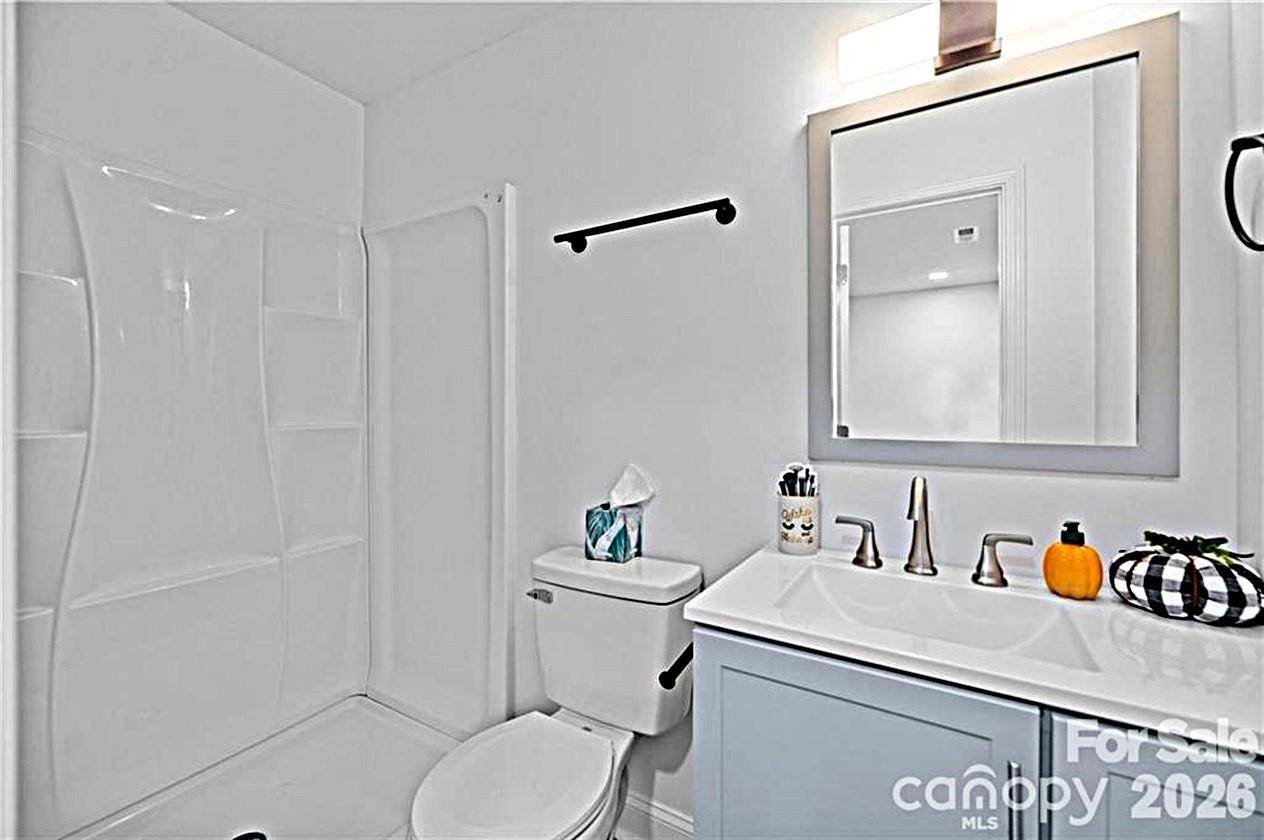 332 Dunlap ST, Lancaster, SC 29720