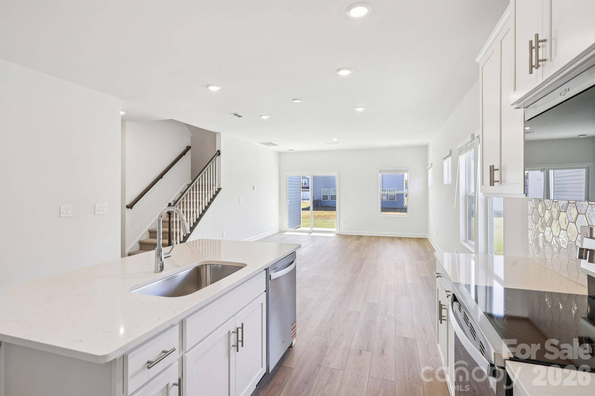 1419 Blue Jay ST, Newton, NC 28658