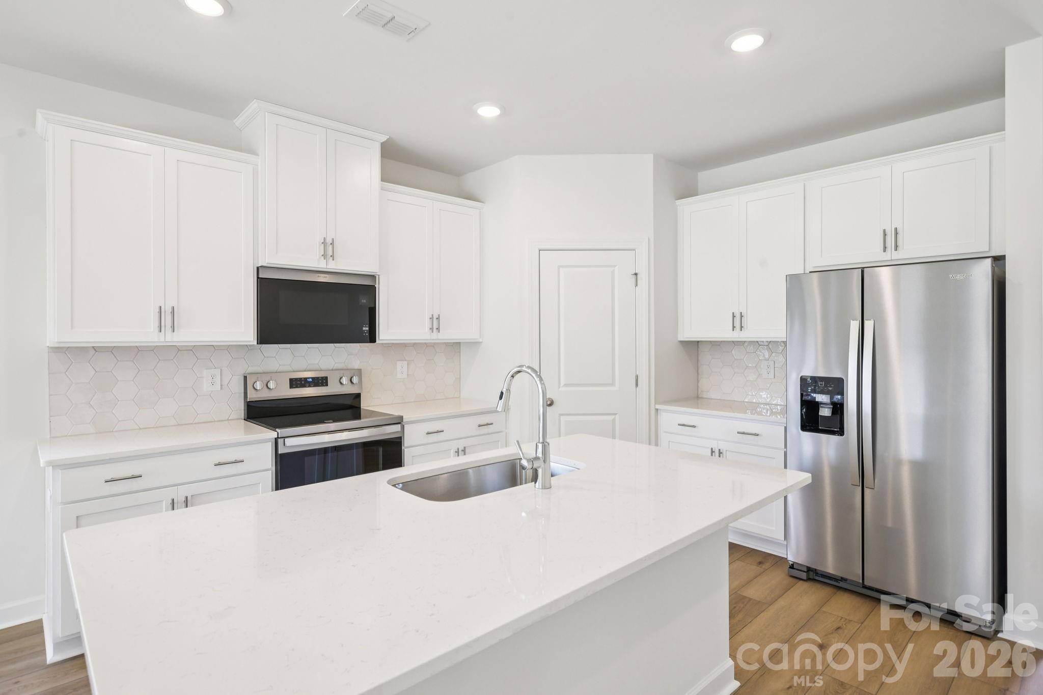 1419 Blue Jay ST, Newton, NC 28658