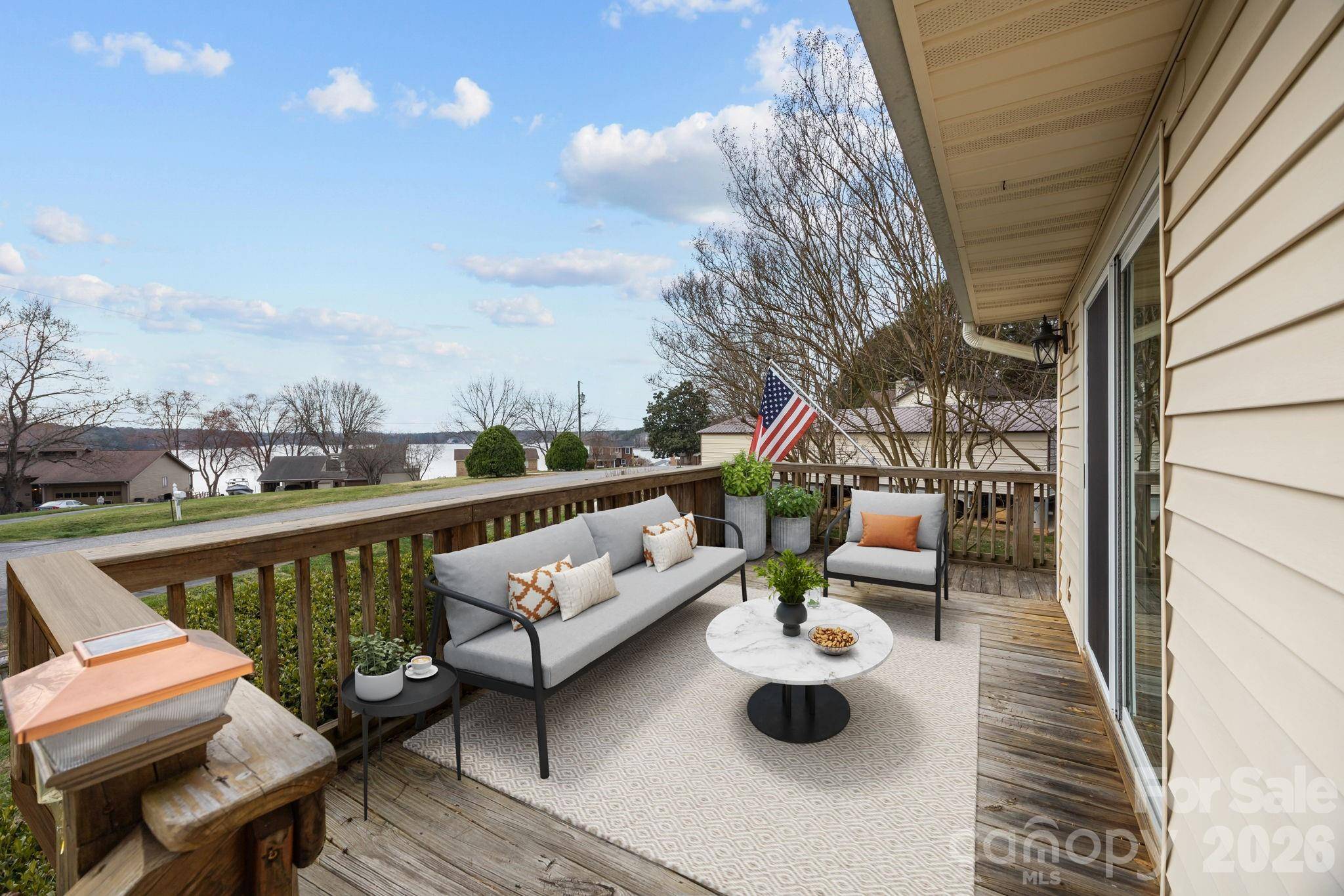 4278 Harbor LN, Sherrills Ford, NC 28673