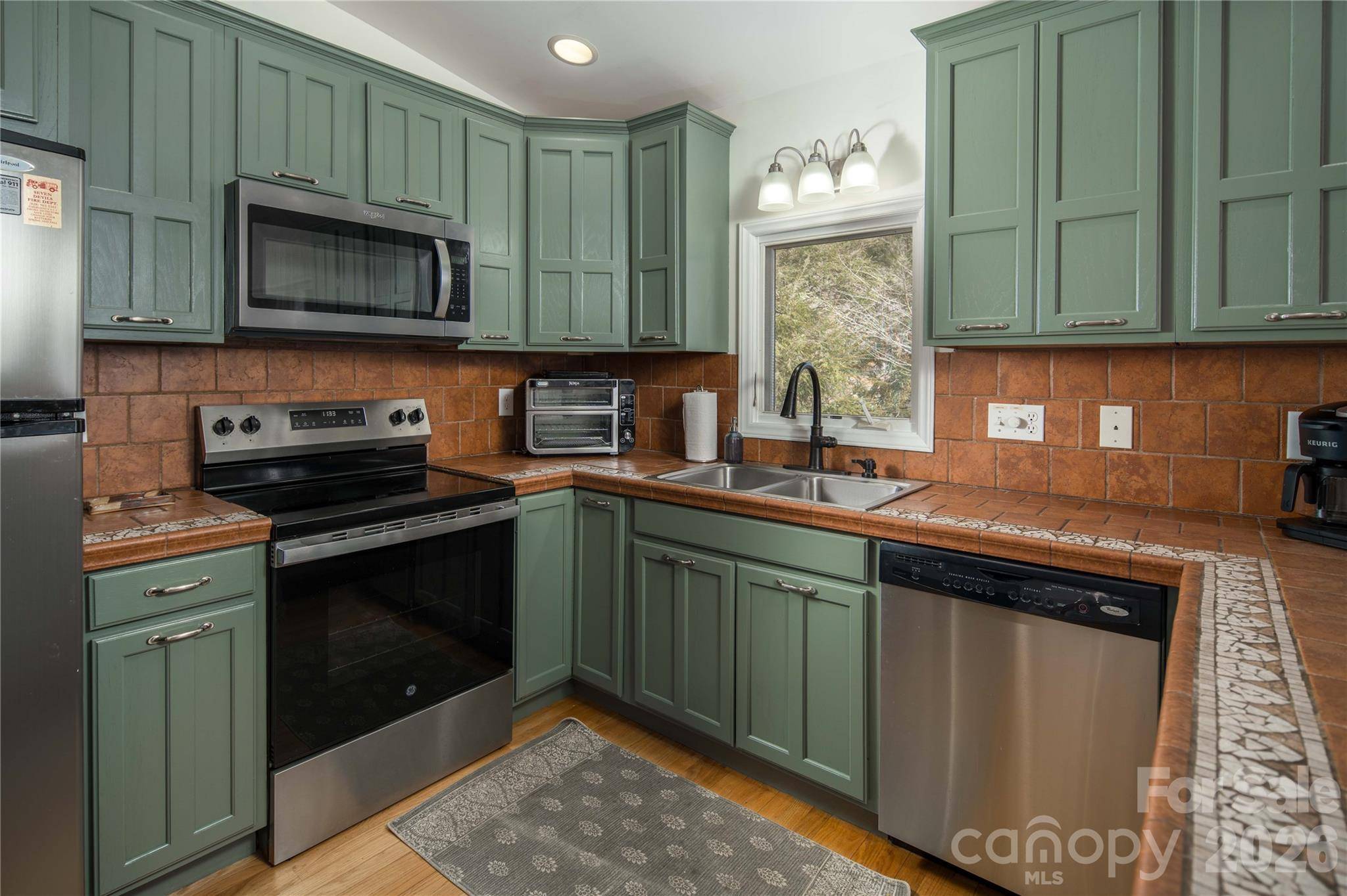 1628 Skyland DR, Seven Devils, NC 28604