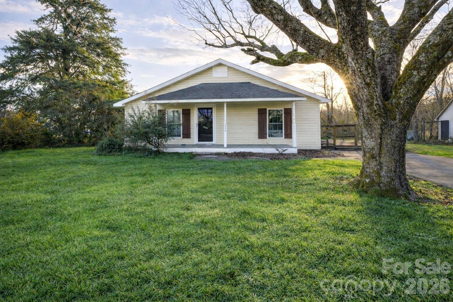 211 Webb Farm RD, Shelby, NC 28152