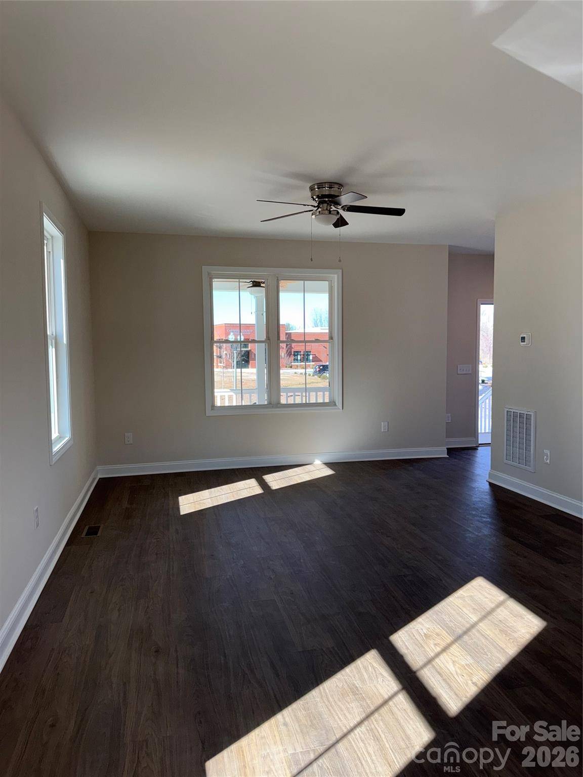 449 Cabarrus AVE W #3, Concord, NC 28027