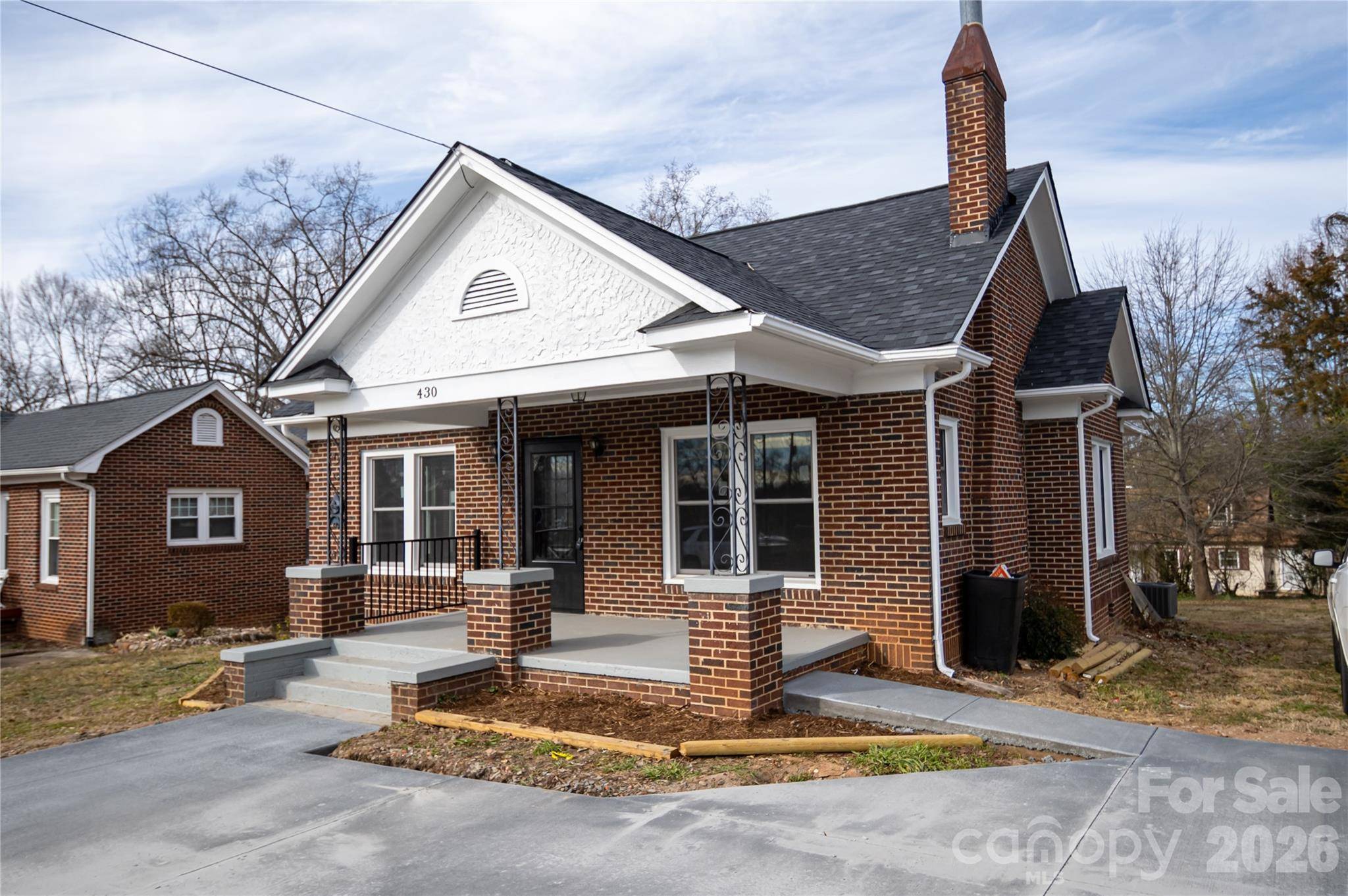 430 N Green ST, Morganton, NC 28655