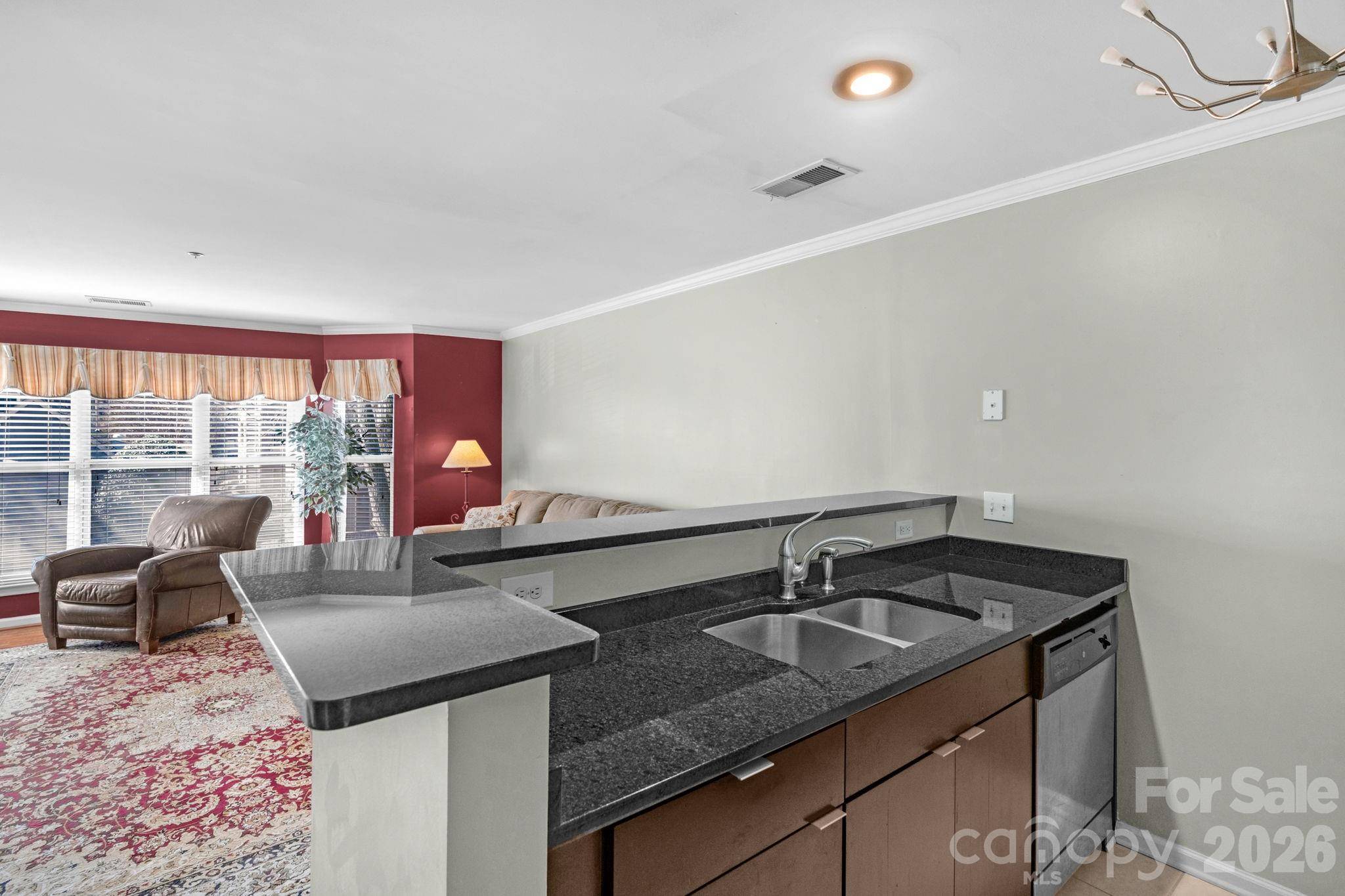 513 N Graham ST #2E, Charlotte, NC 28202