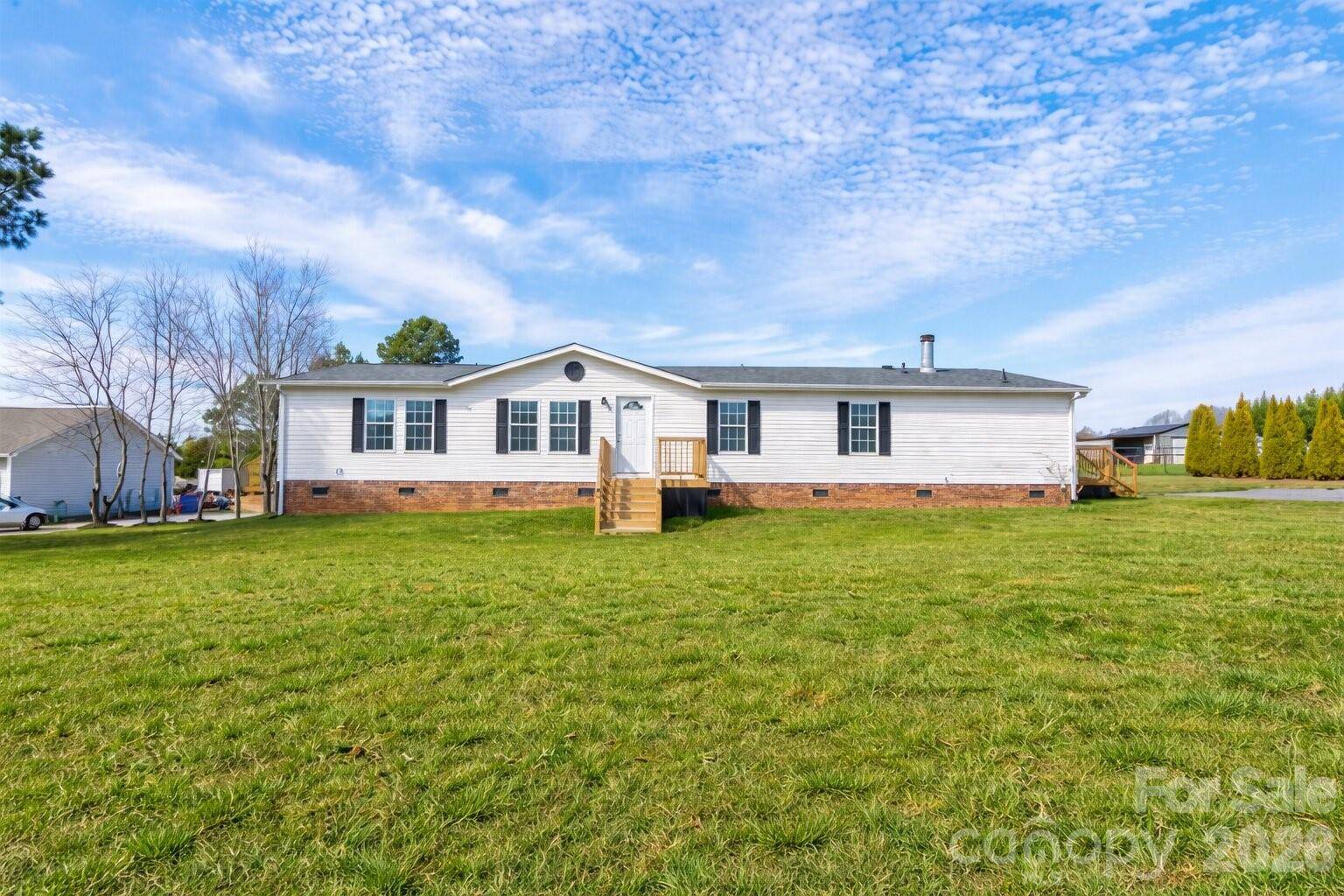 112 Jenny DR, Shelby, NC 28152