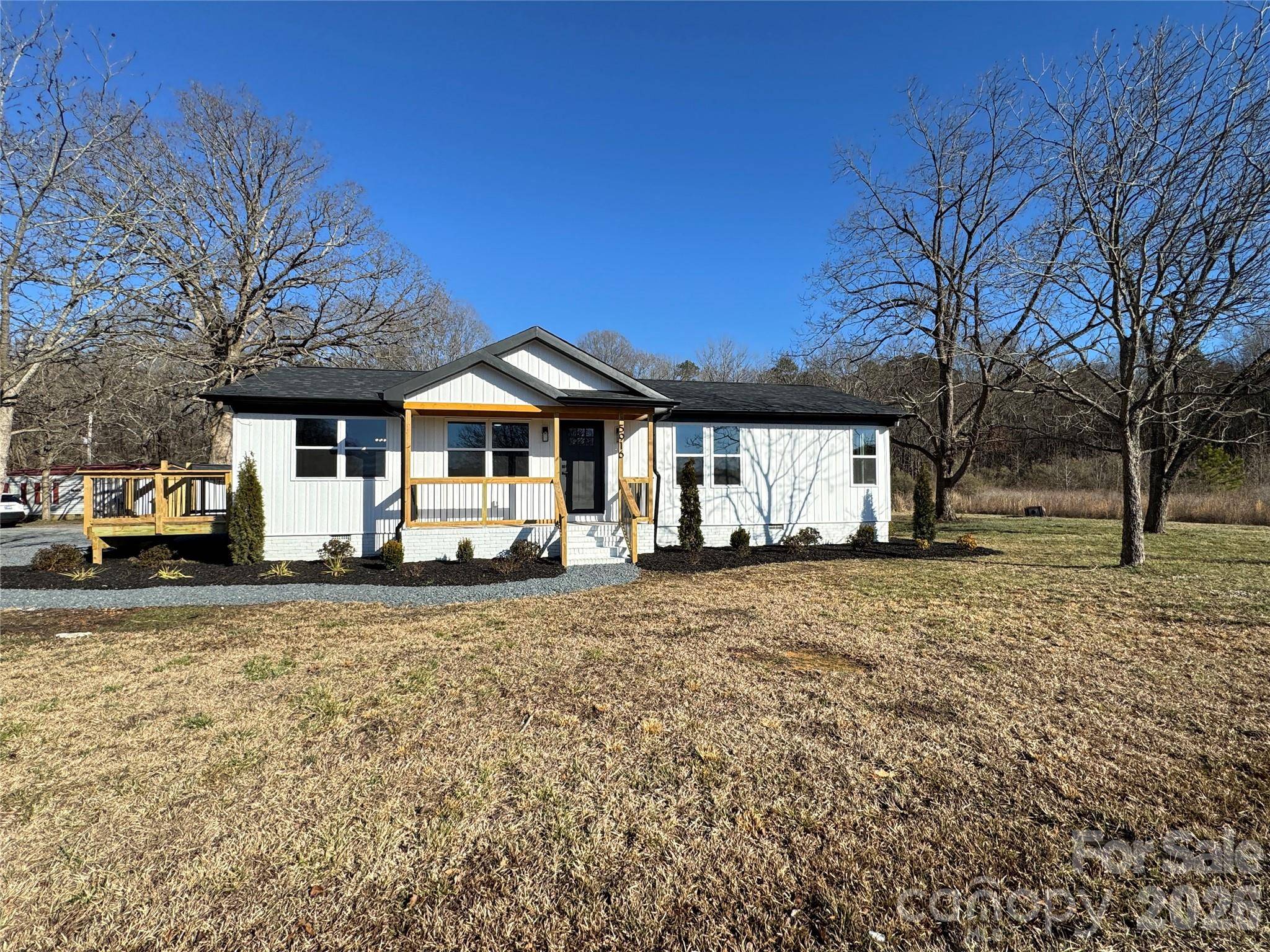 5916 Griffith RD, Monroe, NC 28112