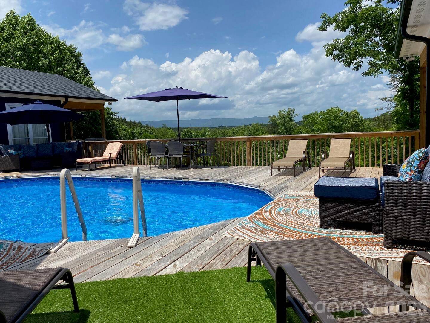 622 Rutherford DR, Nebo, NC 28761