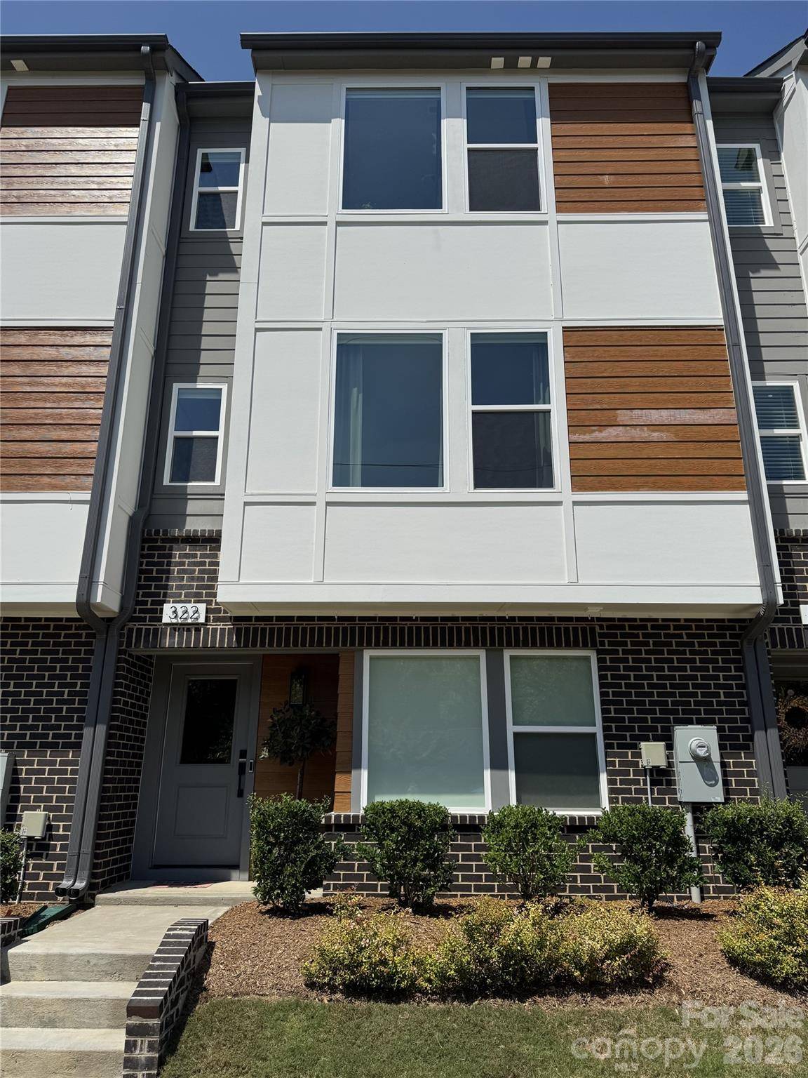 322 E Cama ST, Charlotte, NC 28217