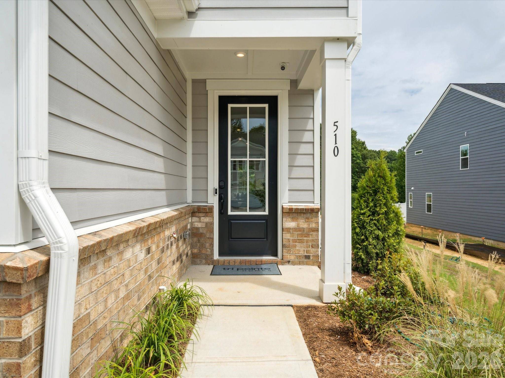 618 Webster LN, Cramerton, NC 28032