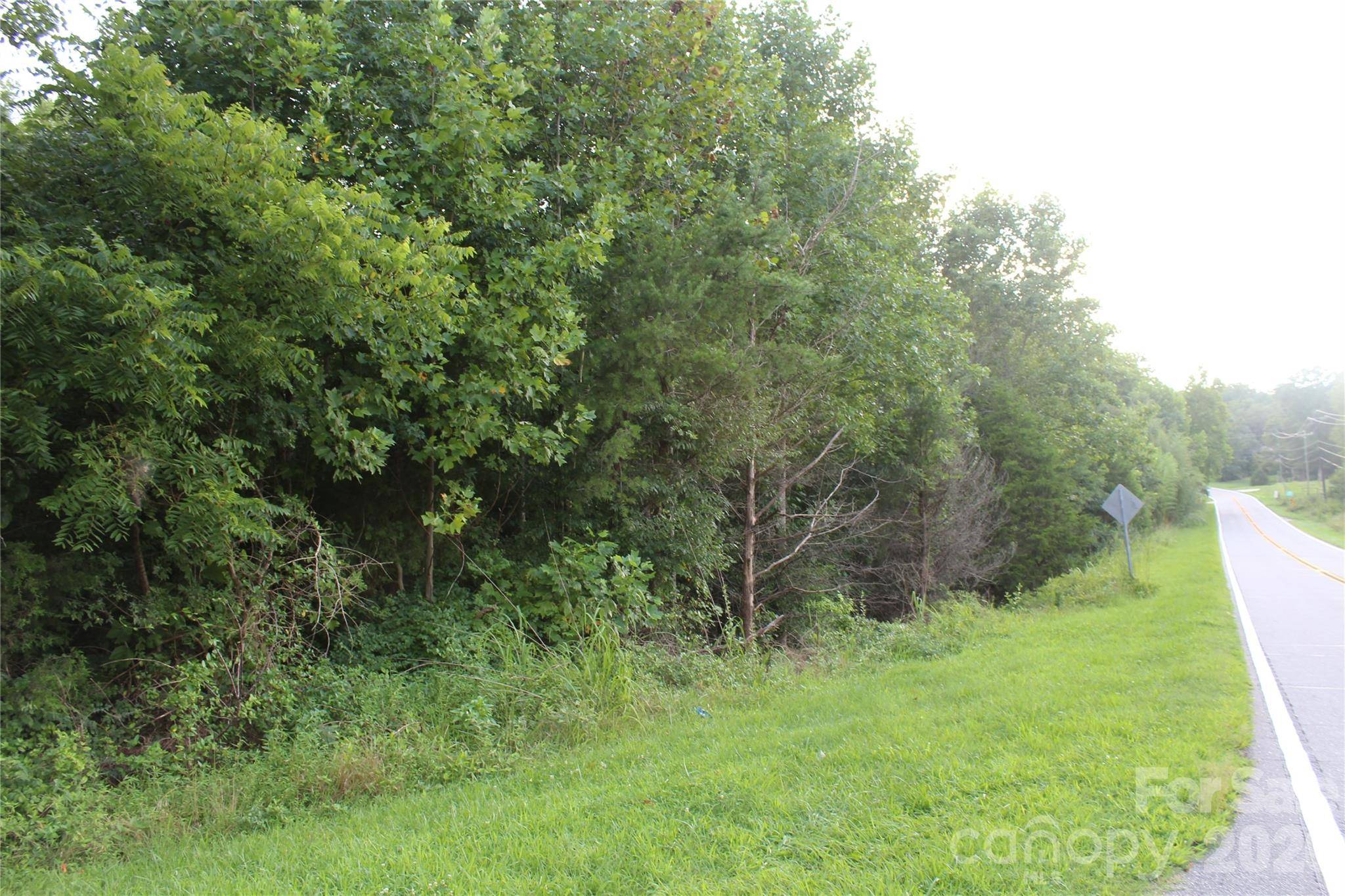 3609 E NC 10 HWY, Claremont, NC 28610