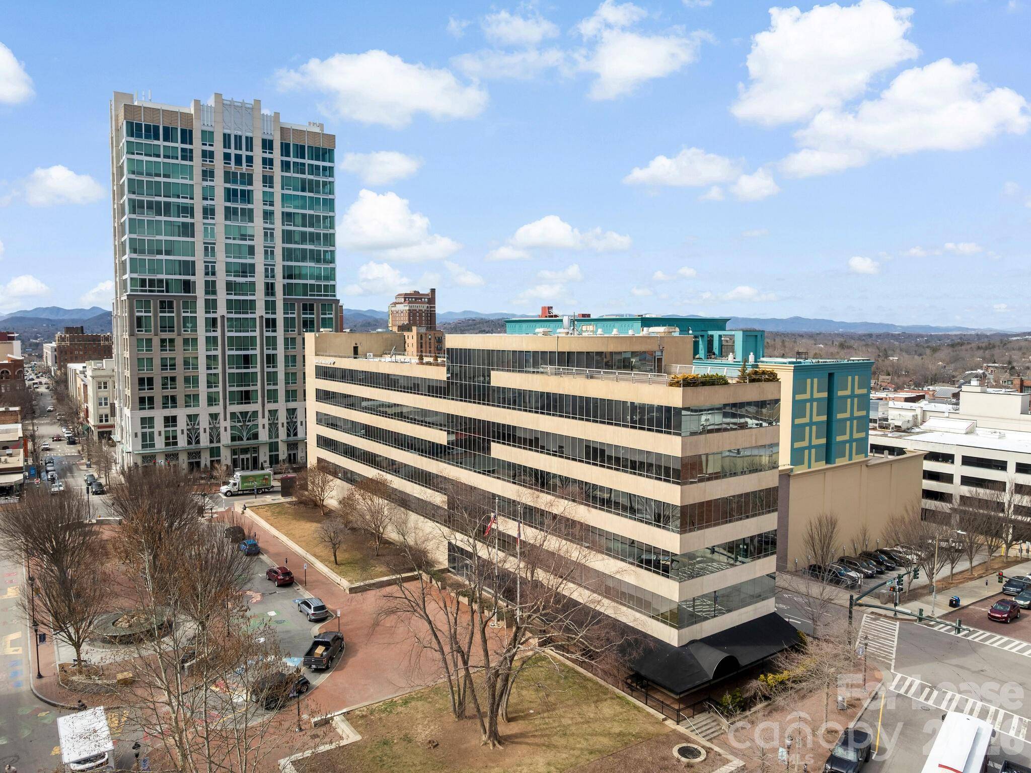 1 N Pack SQ #Ste 100, Asheville, NC 28801