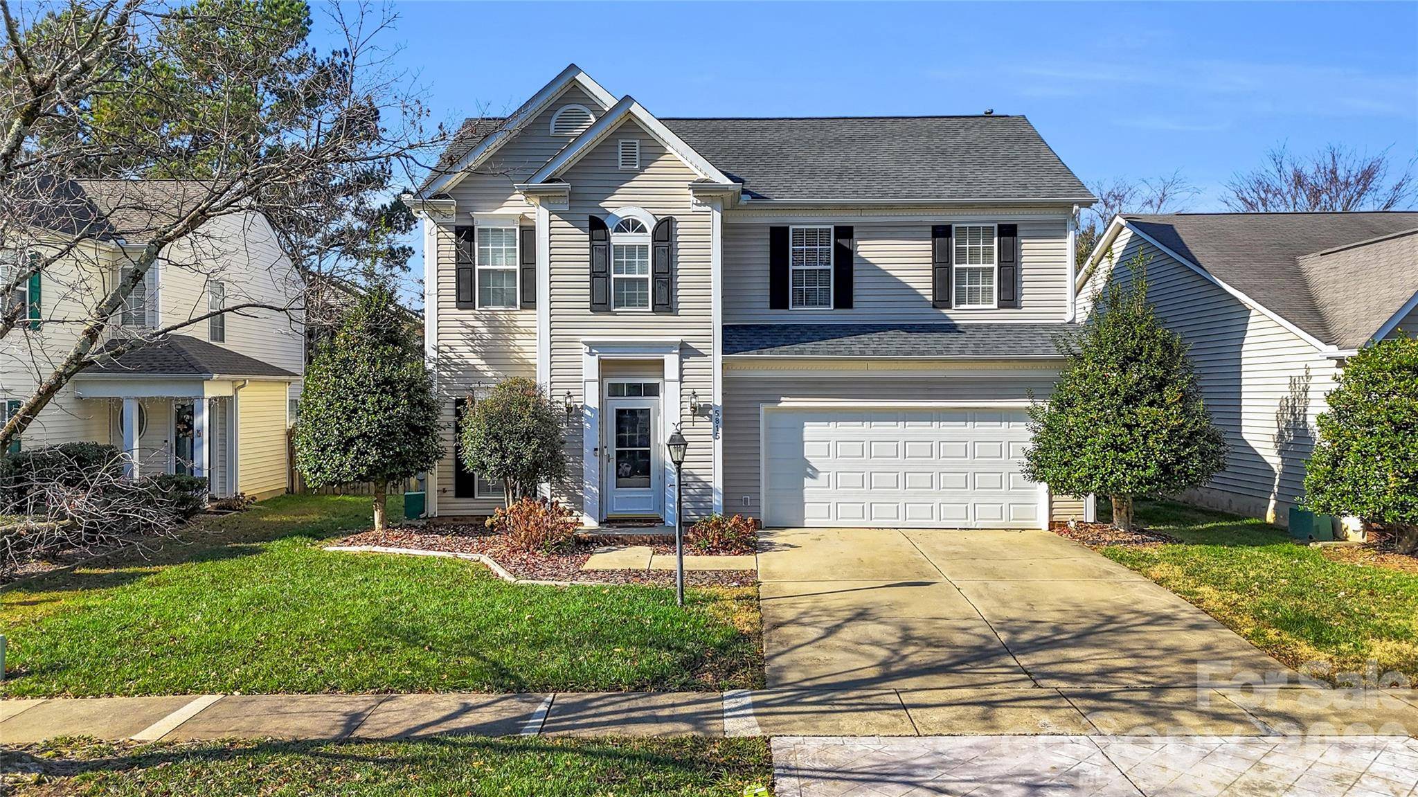 5815 Waverly Lynn LN, Charlotte, NC 28269