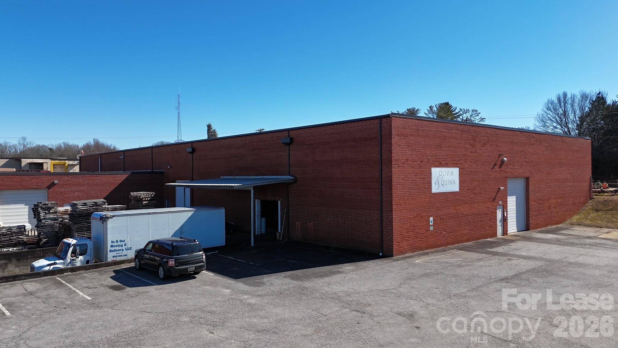 502 W 25th ST, Newton, NC 28658