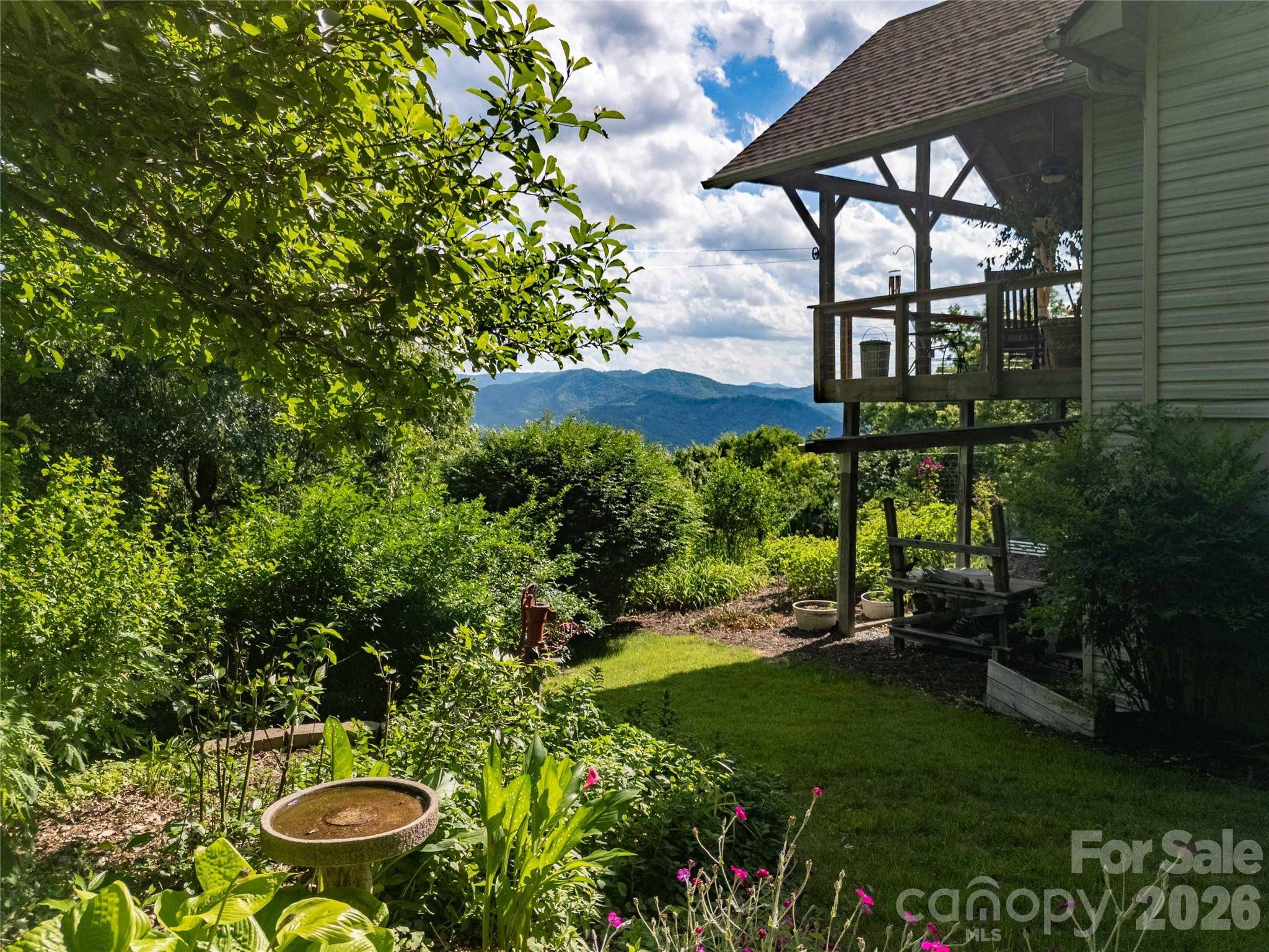 149 Windy Hill CIR, Tuckasegee, NC 28783