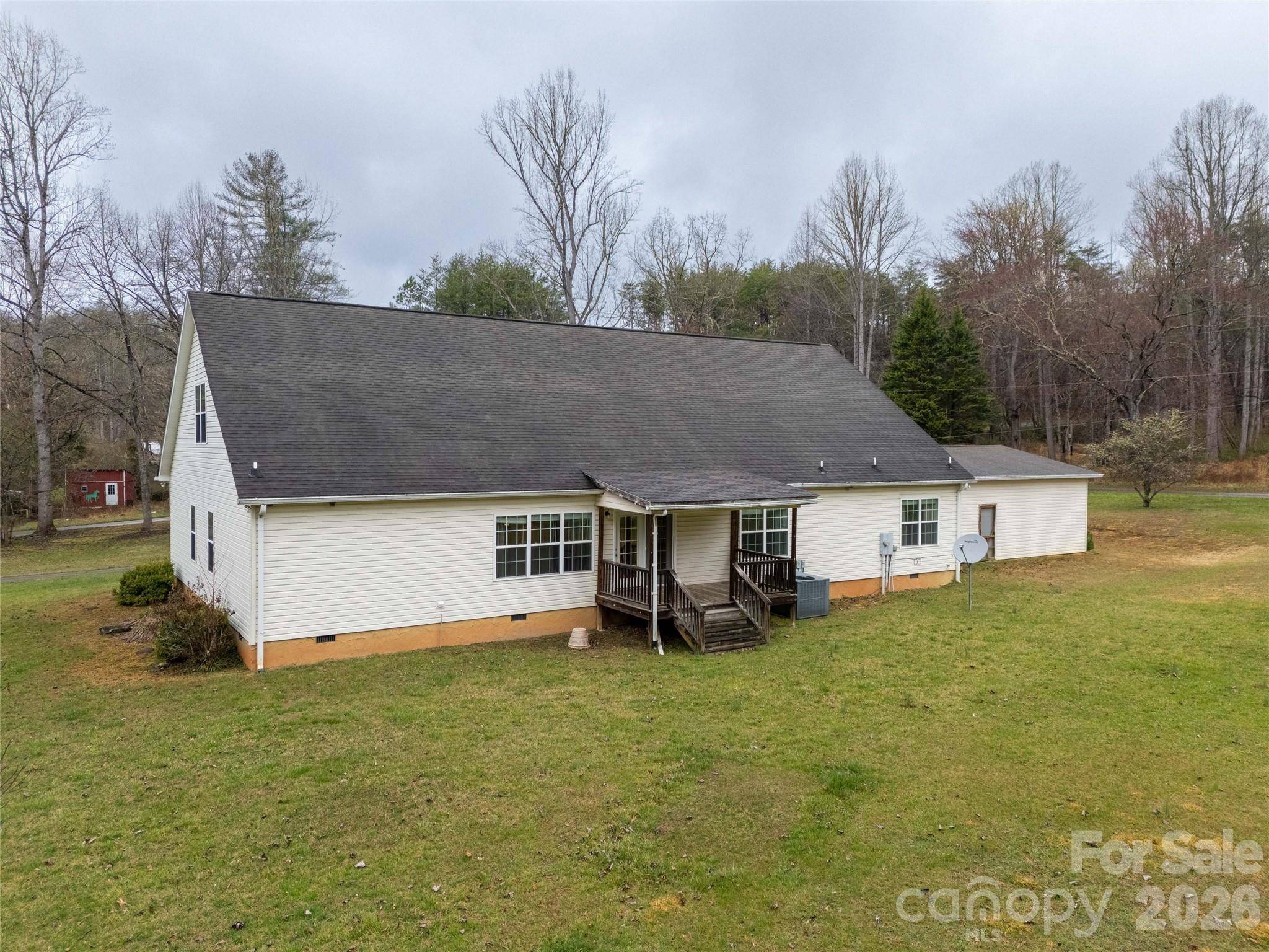 1564 Camp Creek RD, Whittier, NC 28789