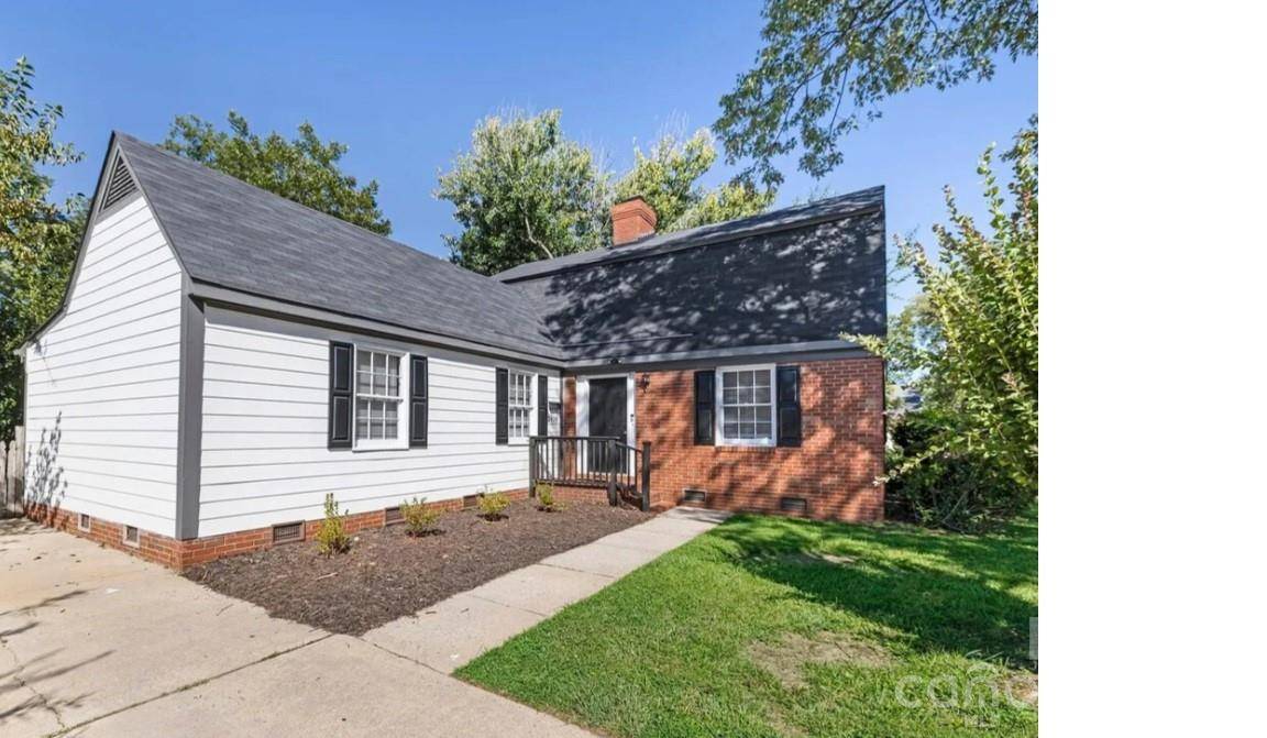 3909 Woodbriar TRL, Charlotte, NC 28205